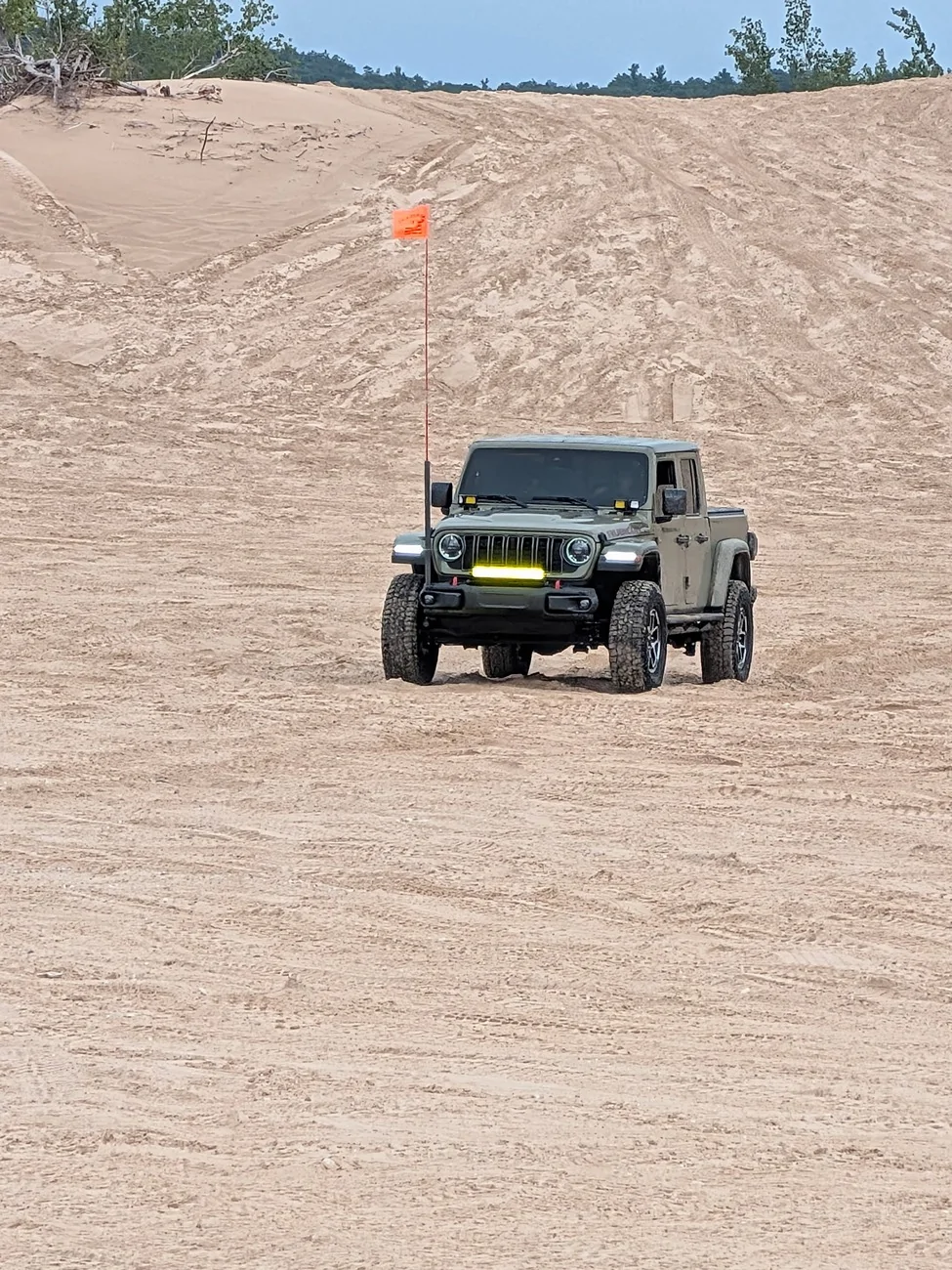 Jeep Gladiator Silver Lake Sand Dunes 8-15 IMG_20260815_231110