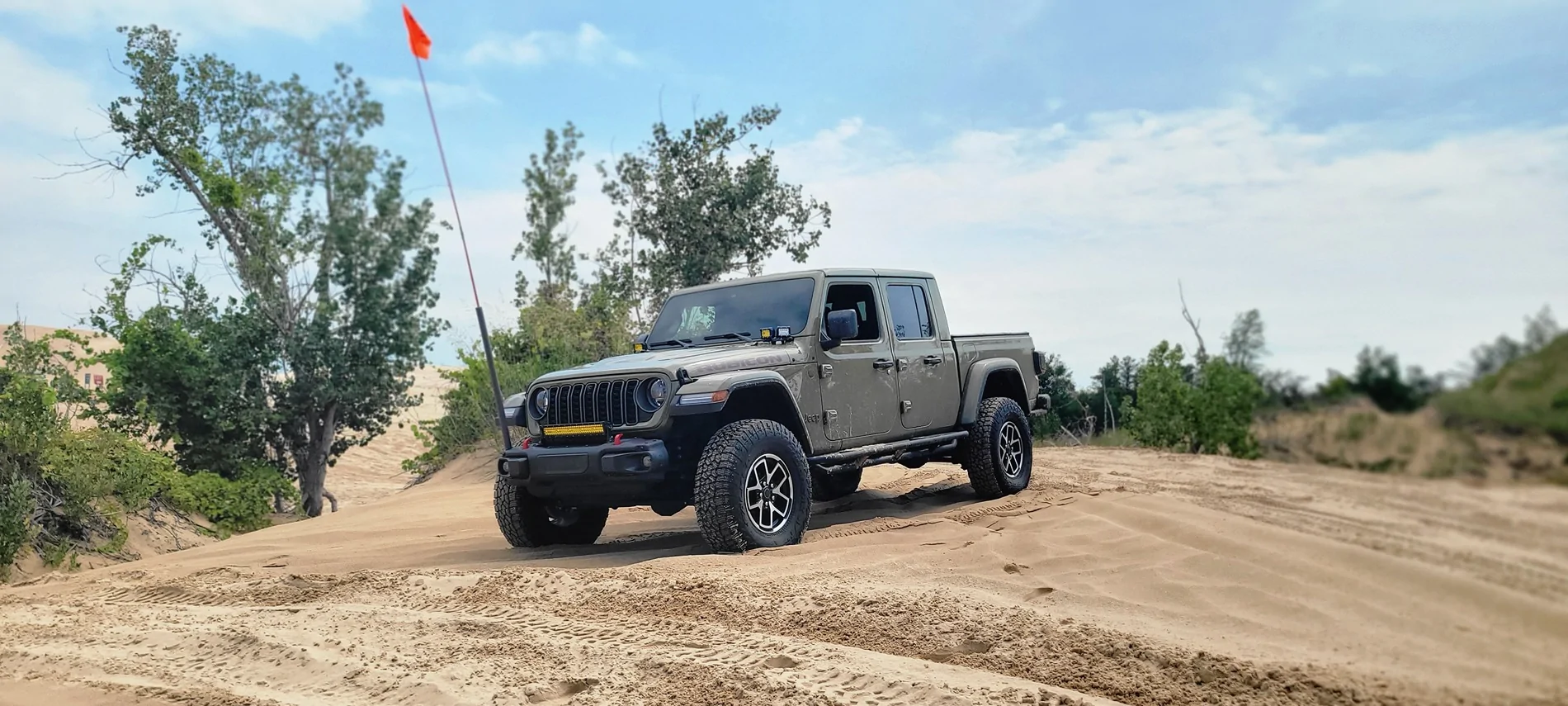 Jeep Gladiator Silver Lake Sand Dunes 8-15 20260815_144425