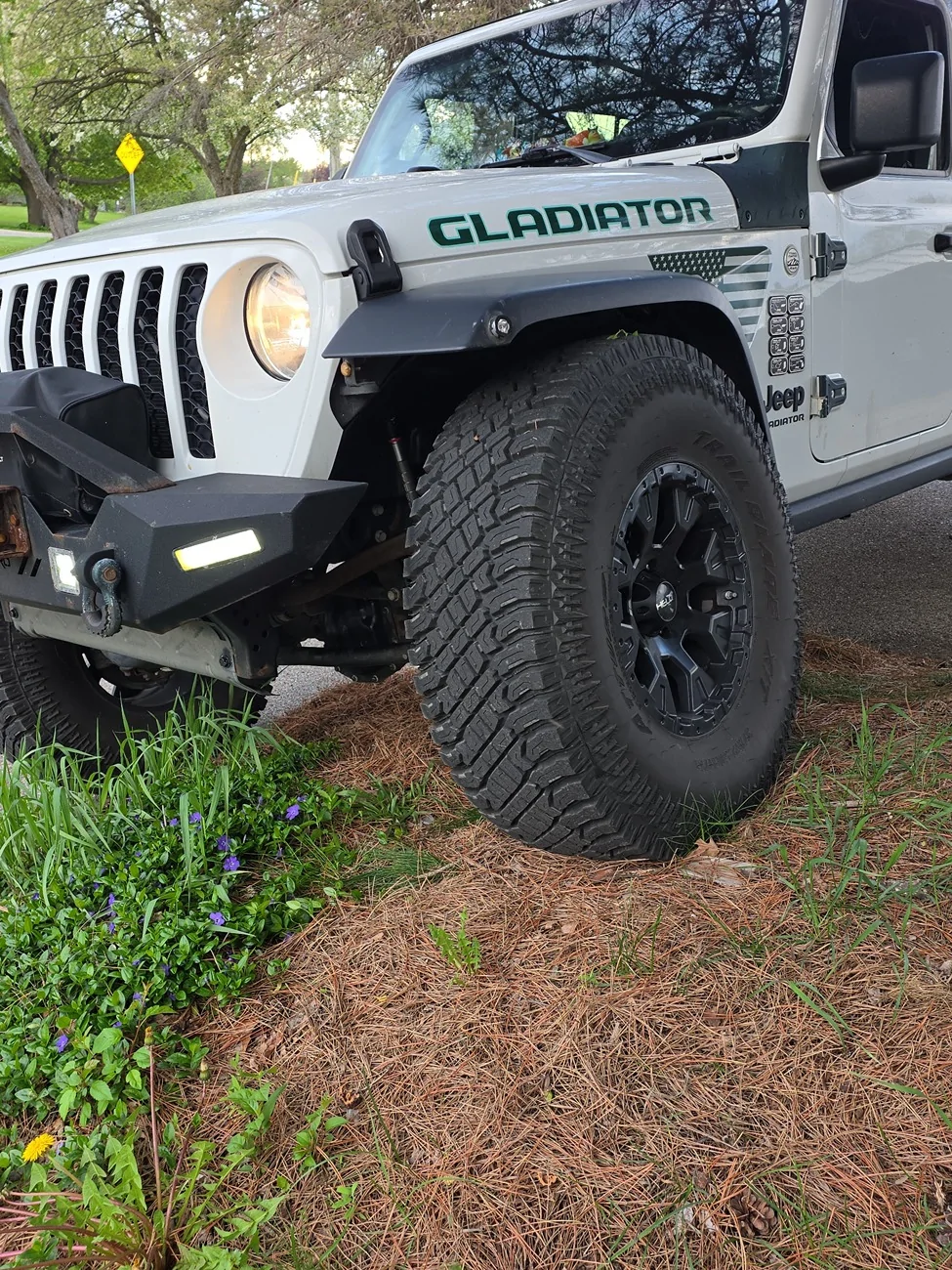 Jeep Gladiator Fender chop & 37s cec9dd01-cc24-4454-8320-5e8bb0919206