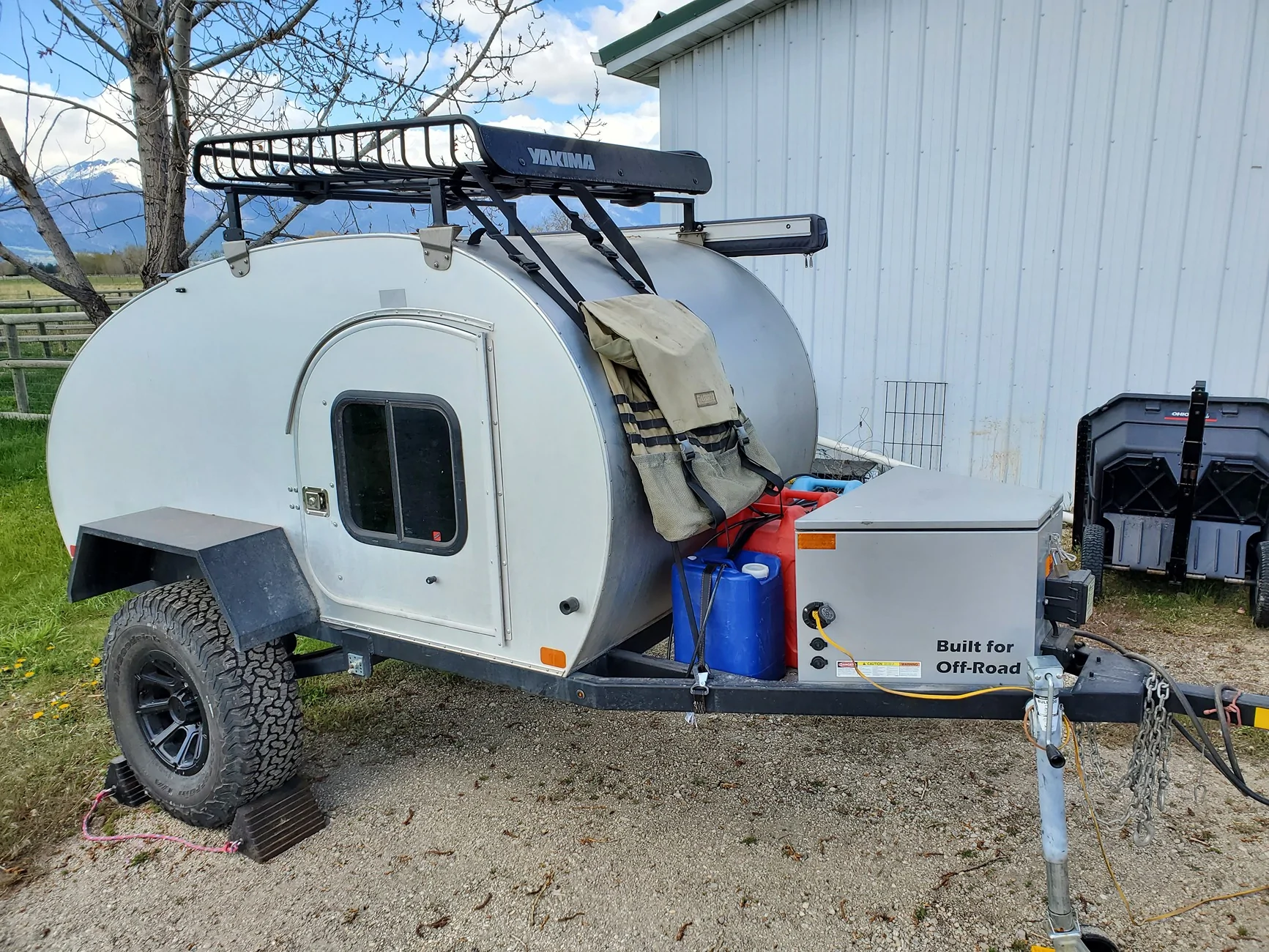 Jeep Gladiator Overlanding and Camping Poll TearDro