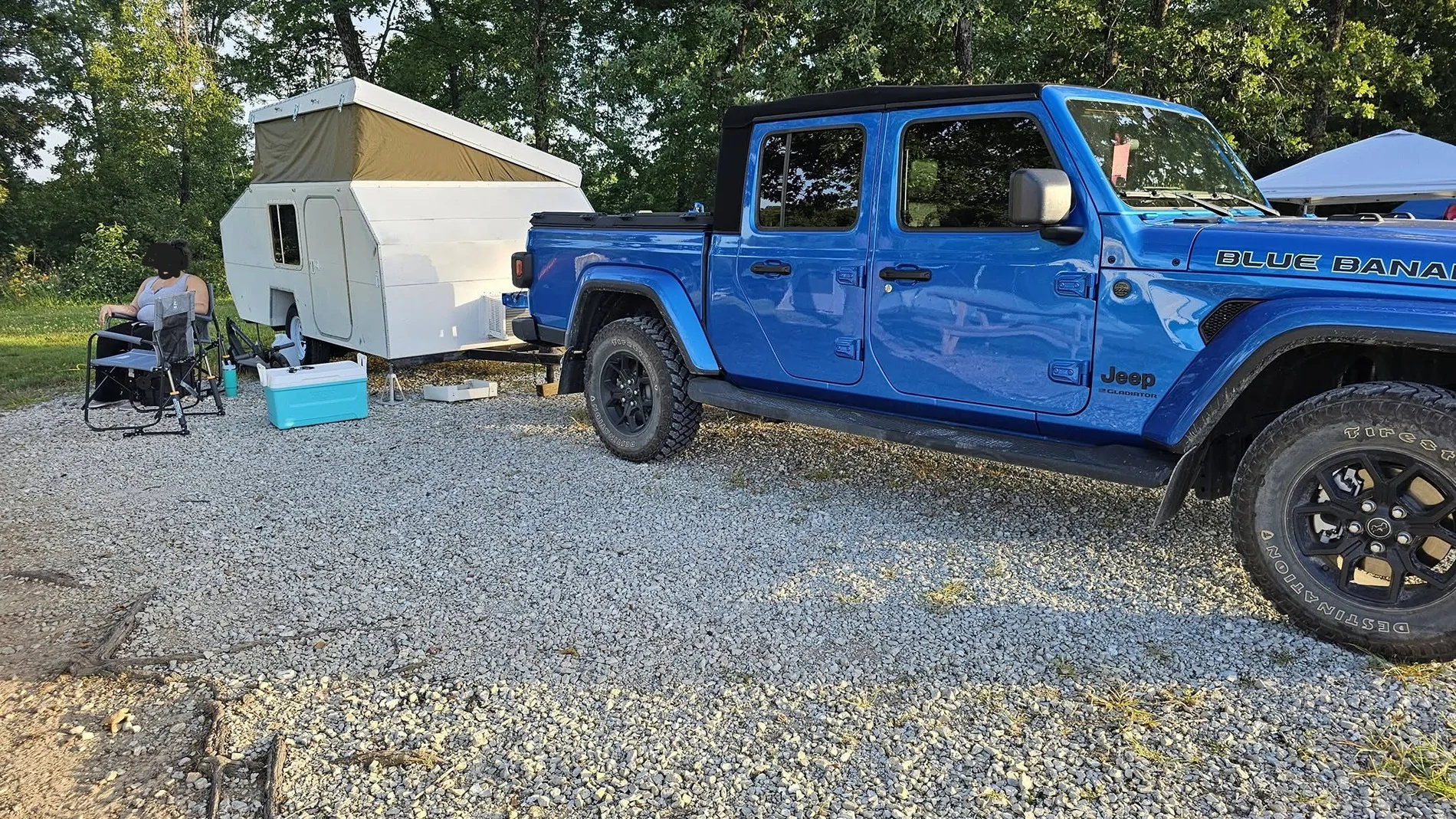 Jeep Gladiator Overlanding and Camping Poll 749354539_27632092296411845_1988316780971334317_n