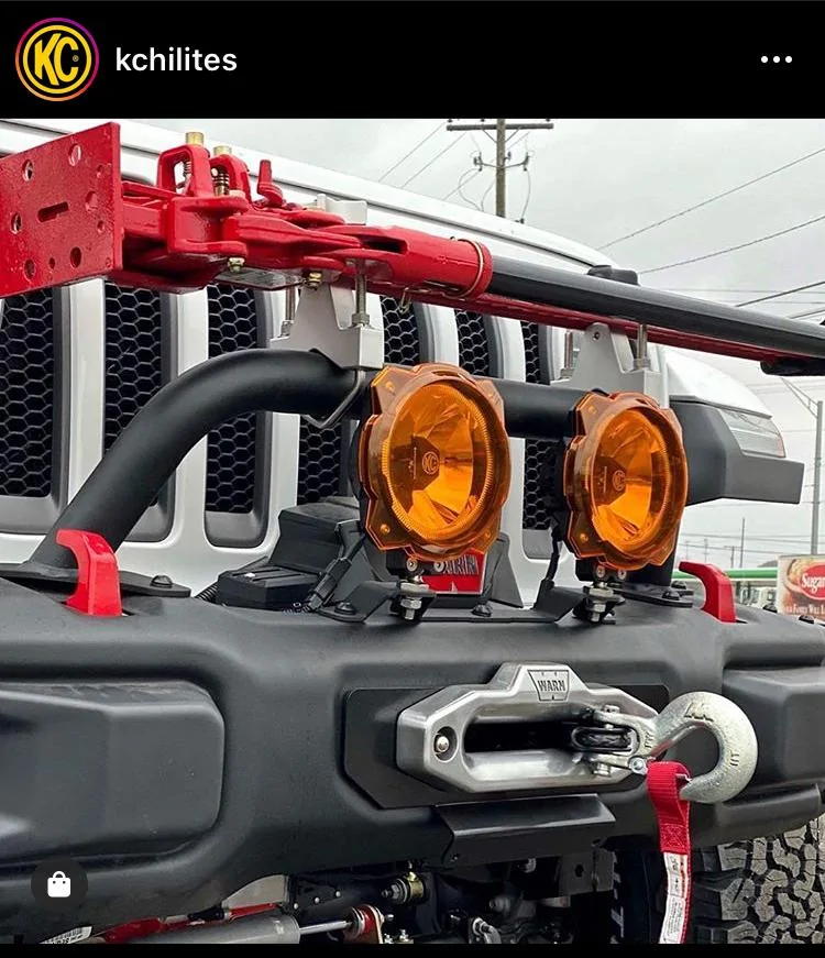 Jeep Gladiator Warn compared to Mopar Grill Guard D35E4484-DF11-41FF-B0A7-E5ACDFC4E8AF