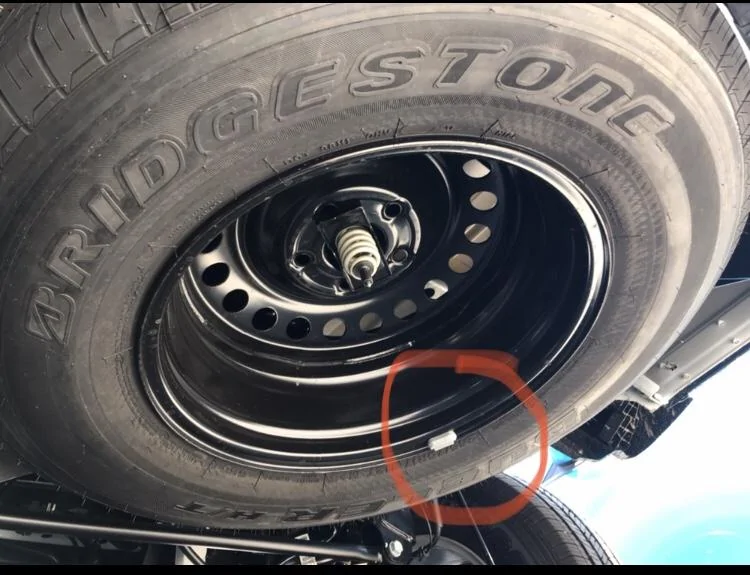 Jeep Gladiator What are these things on the wheels? B17CE22B-F6E1-48F8-B37C-3D4CFF690D07