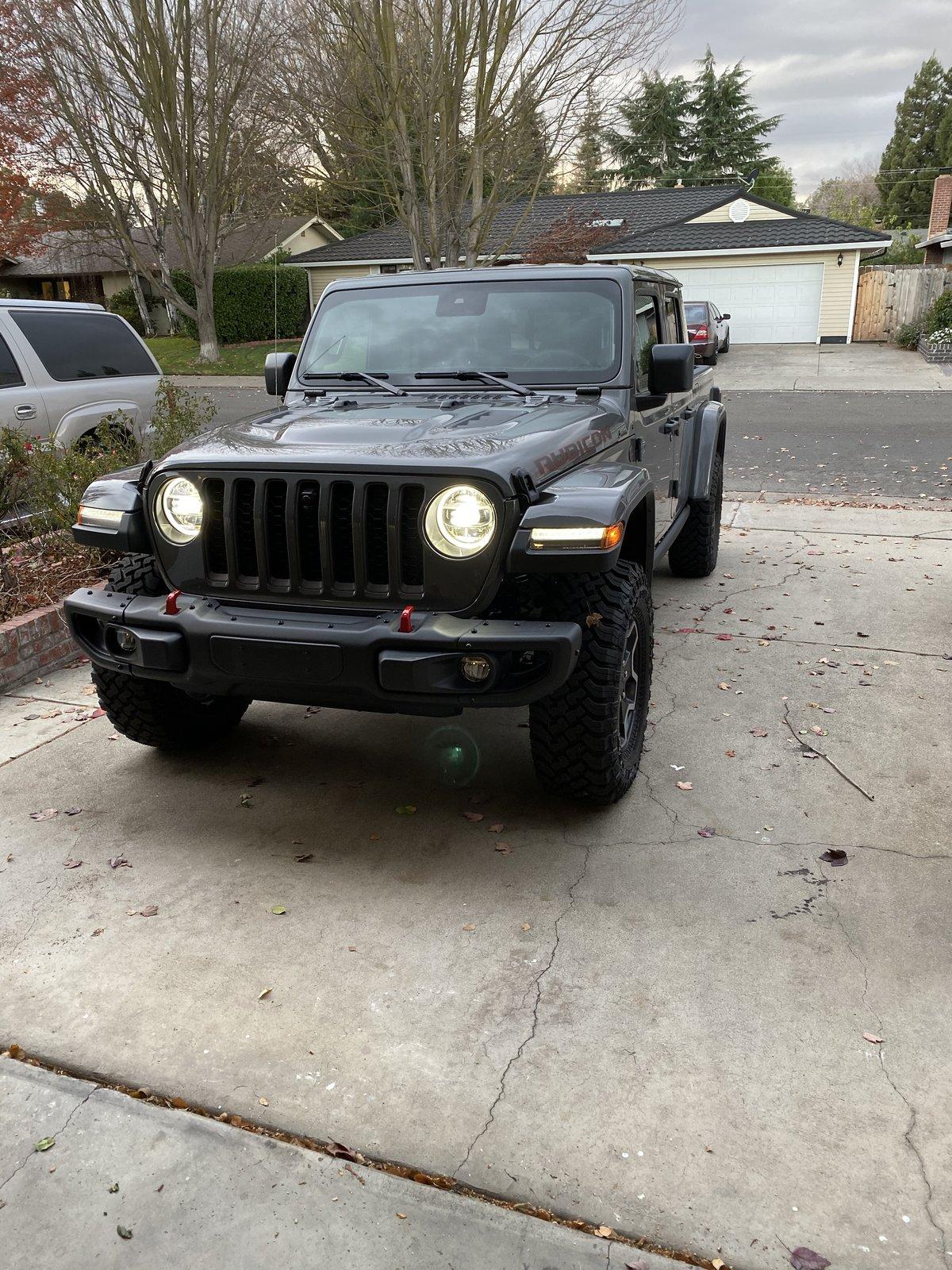 Jeep Gladiator STING GRAY Gladiator JT Club C2D14E08-E17F-4C97-A83E-FF19CBD61C5E
