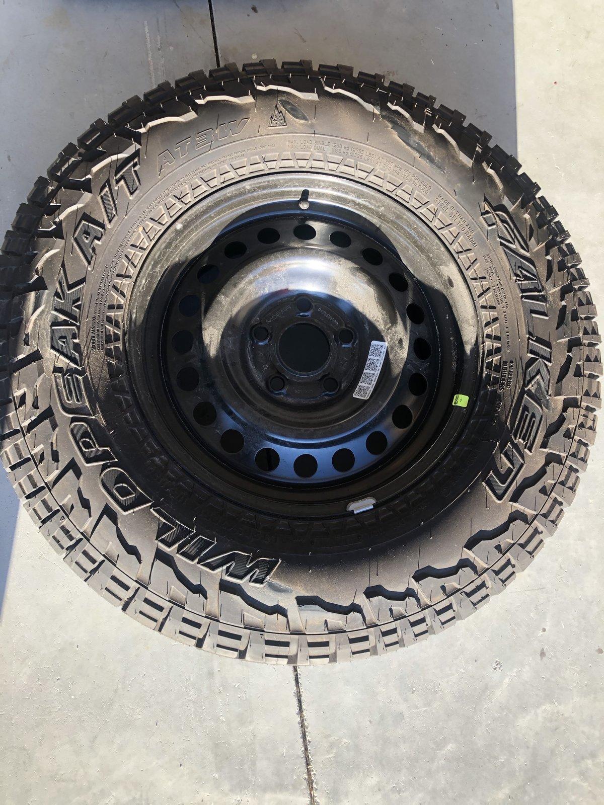 Jeep Gladiator LE Wheels and Tires IMG_1137