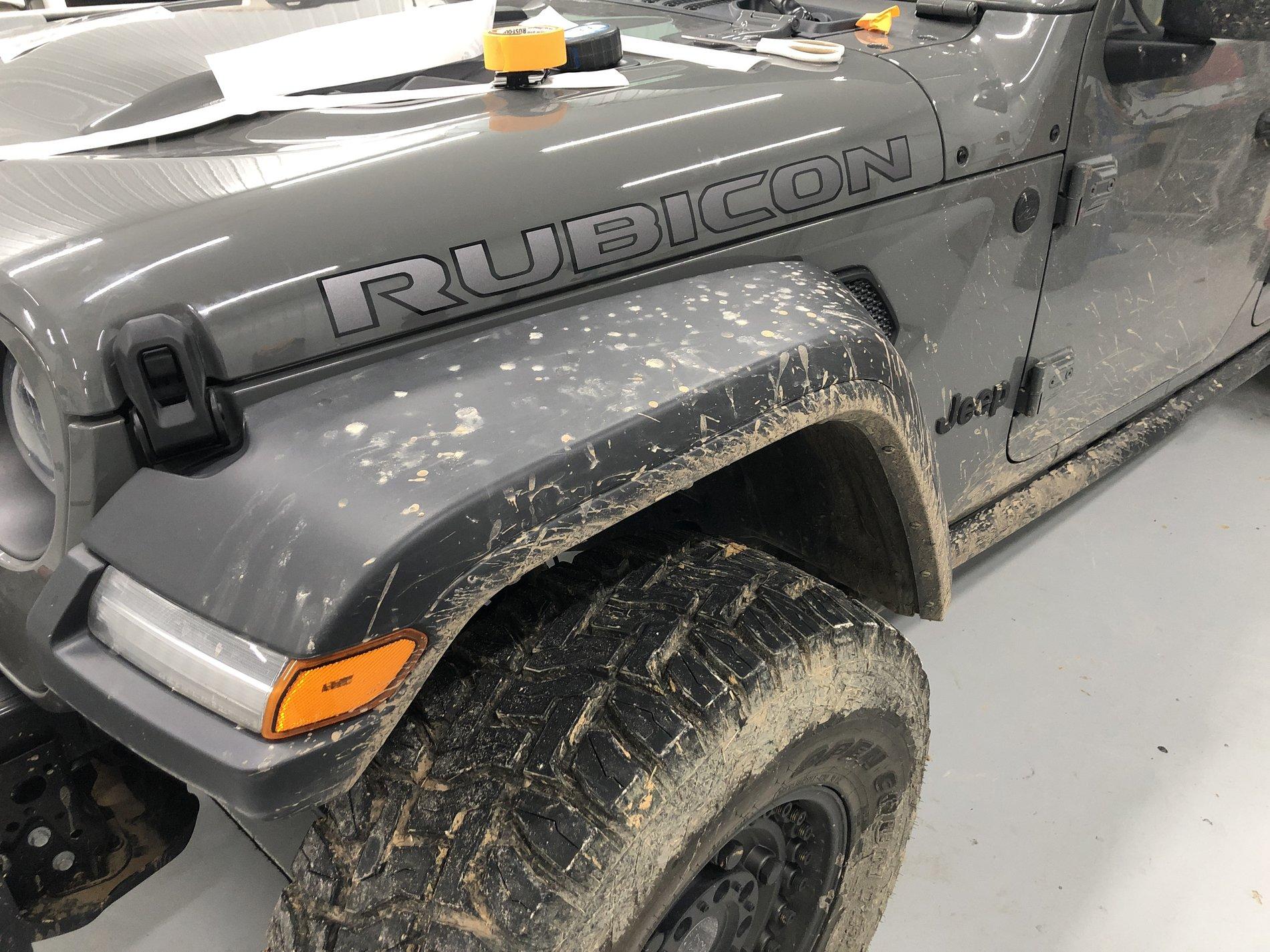 Jeep Gladiator STING GRAY Gladiator JT Club 6003EDD5-A074-4D5C-A920-3BA6C4E07EC2