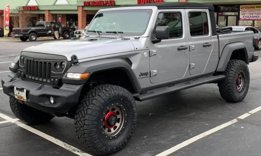 Jeep Gladiator BILLET SILVER Gladiator JT Club GladiatorLifted