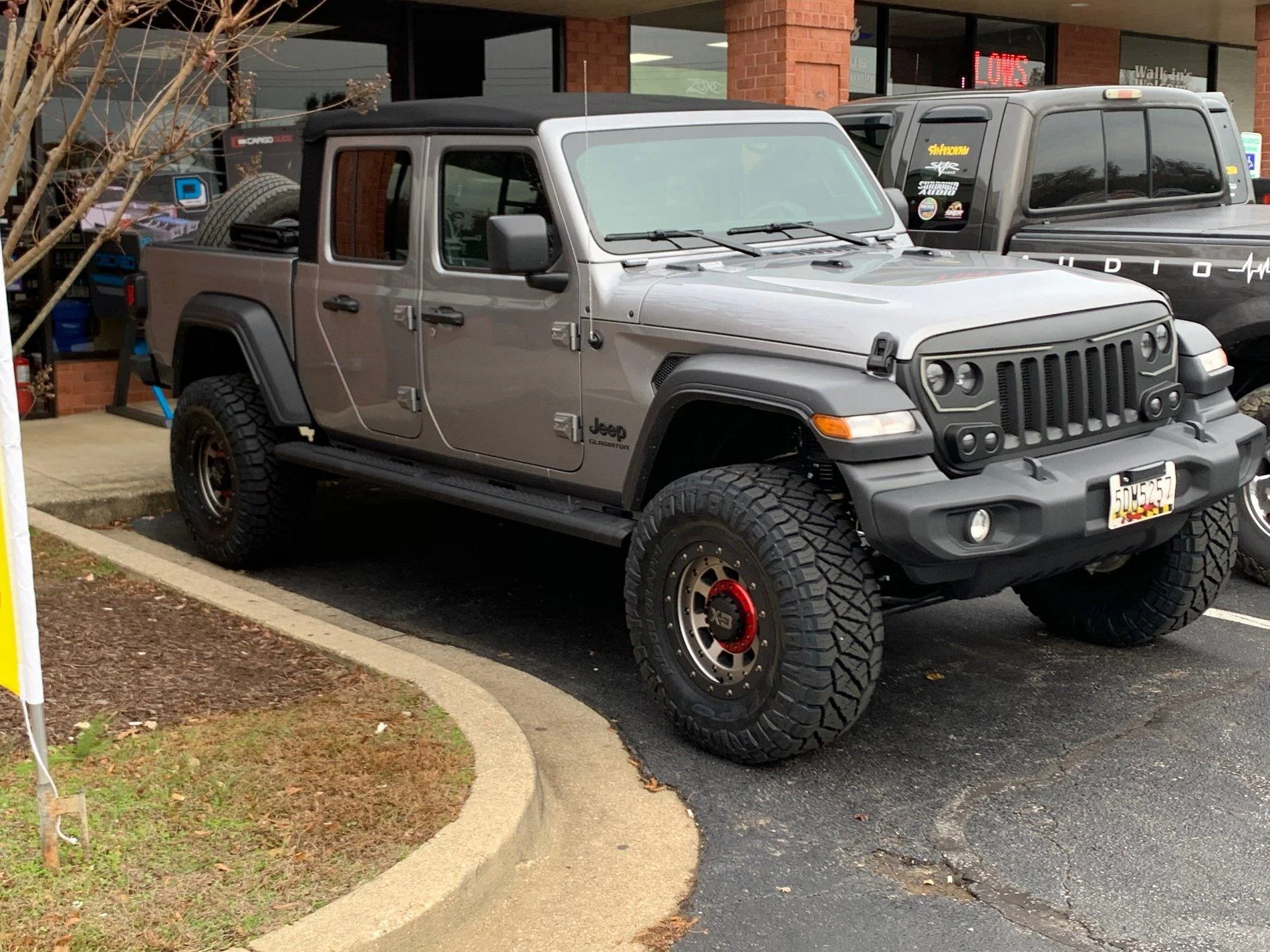 Jeep Gladiator BILLET SILVER Gladiator JT Club GladiatorLifted1