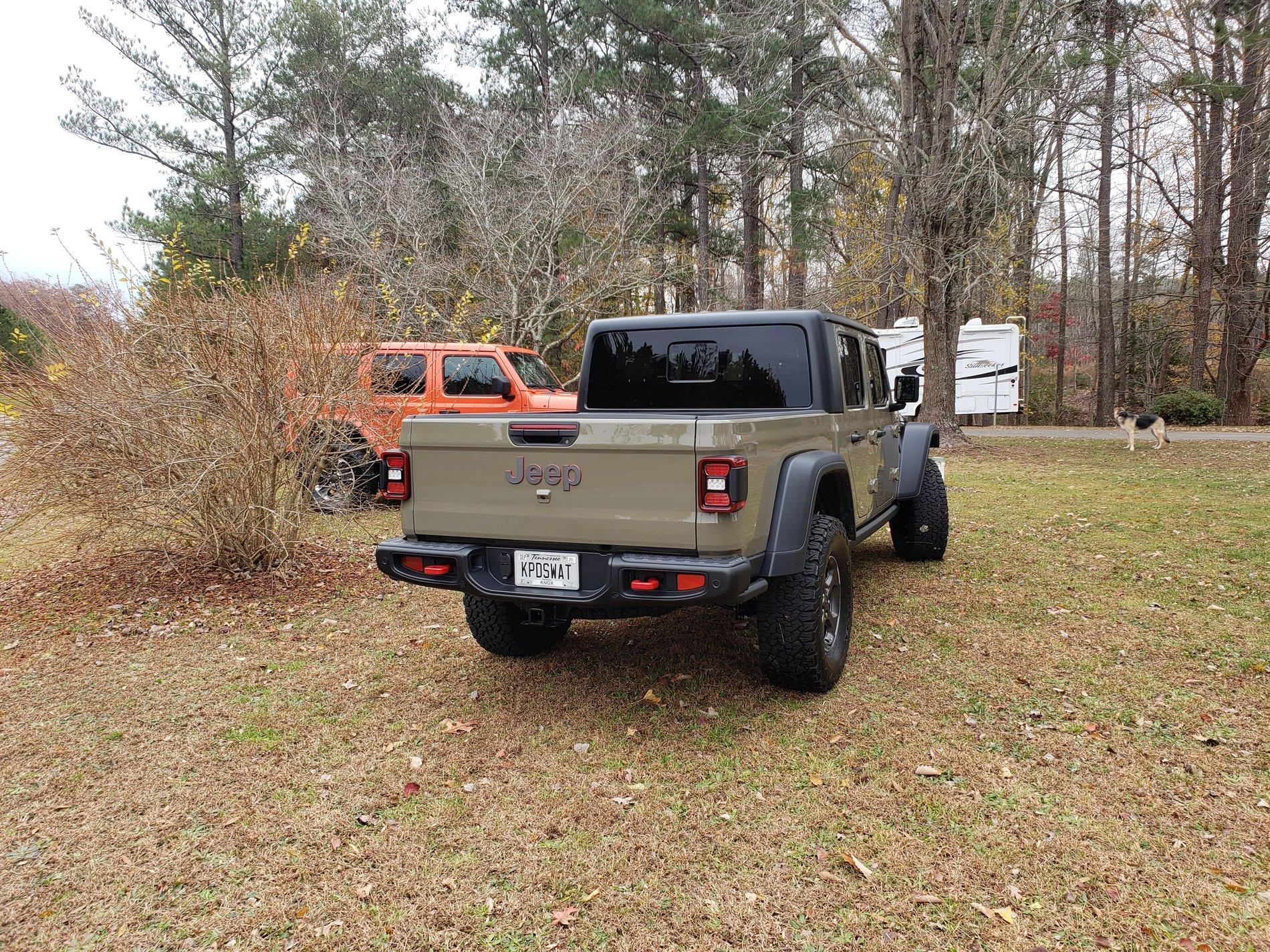 Jeep Gladiator Bonnie & Clyde JL/JT Dual Build 20191130_095043