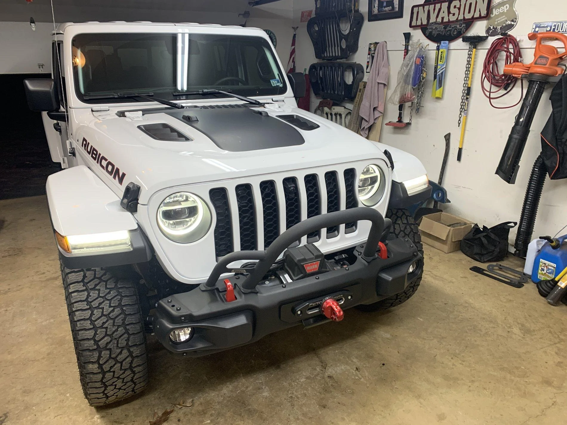 Jeep Gladiator Winch options kind of overwhelmed FBC50A26-37DC-47A0-BAF2-DAE6F6276E15