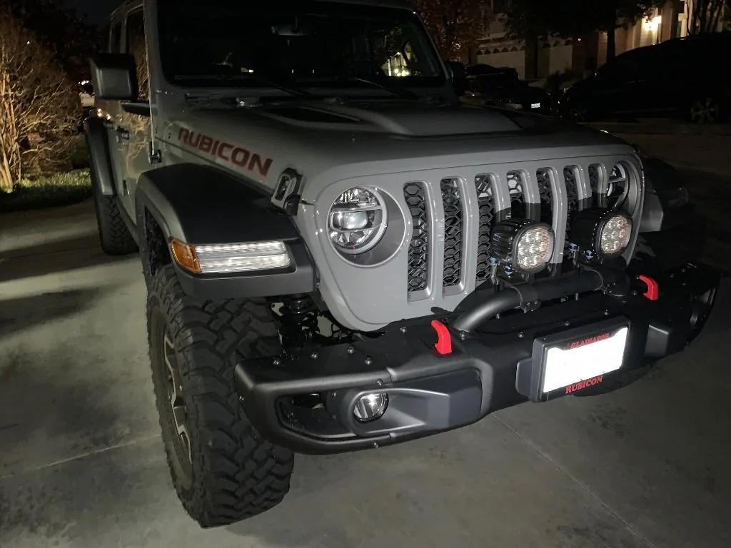 Jeep Gladiator Help, cannot find aux switch wiring under hood al28rB