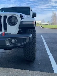 Jeep Gladiator Will 35X12.5R17 fit the OEM Rubicon wheels? IMG_1804