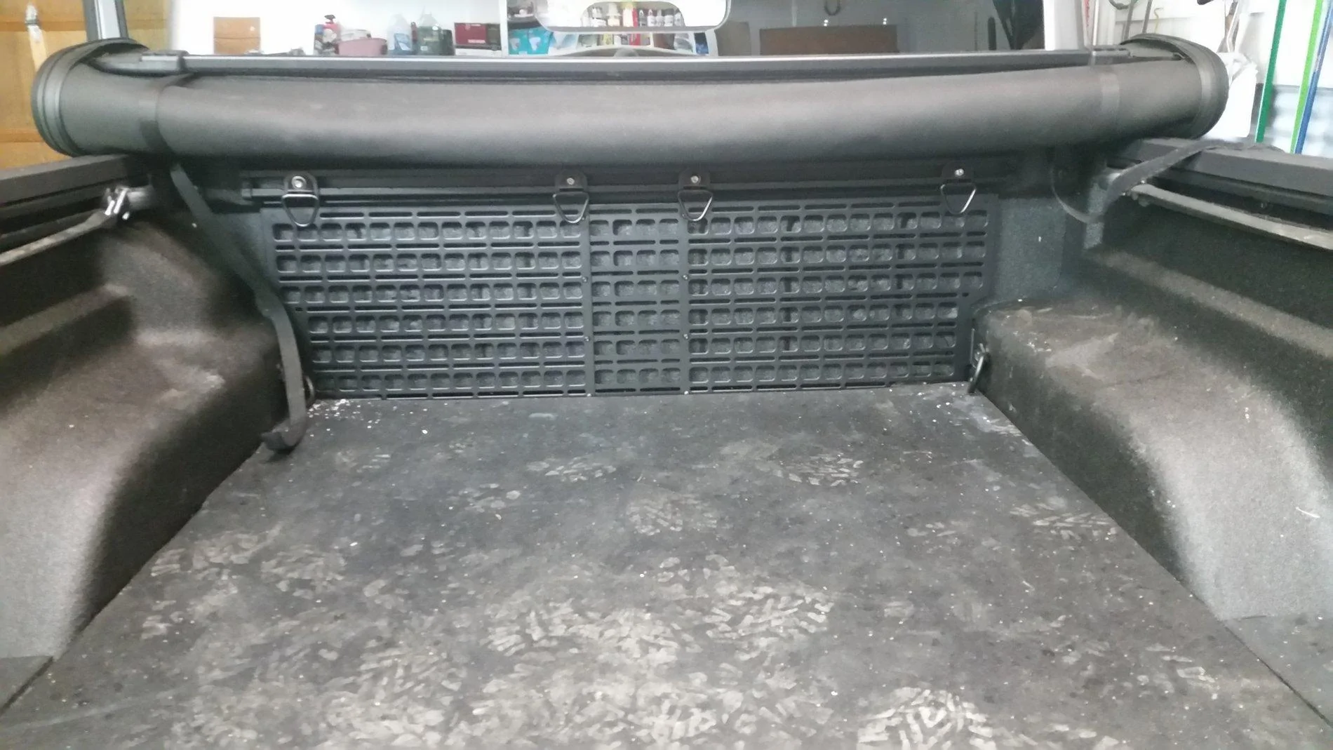 Jeep Gladiator Builtright  bedside molle rack review 12 3 19 025