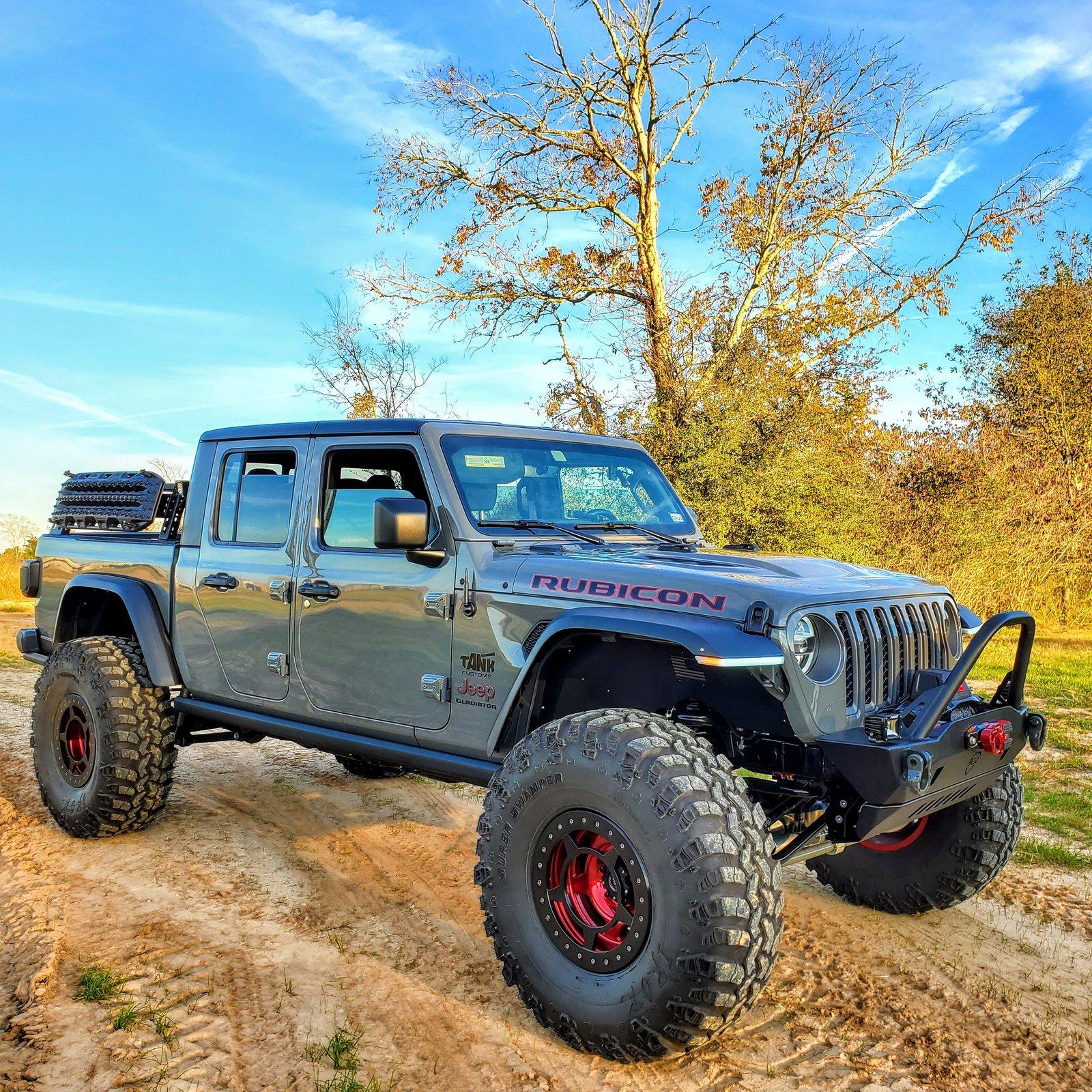 Jeep Gladiator High Line Fenders + Aftermarket Liners = Better Clearance? IMG_20191201_150219_735