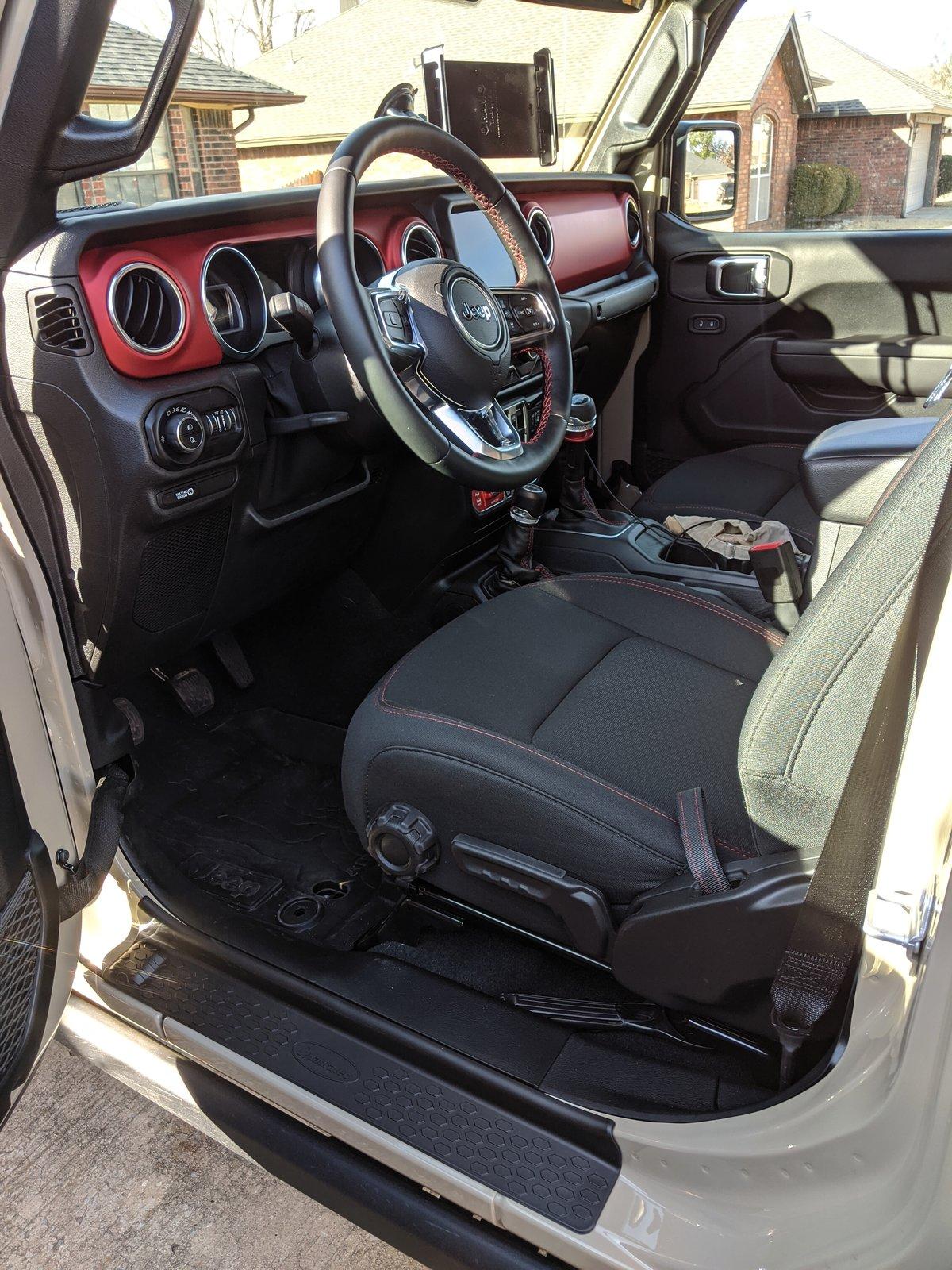 Jeep Gladiator What did you do TO your Gladiator today? [ADMIN WARNING: NO POLITICS, NO GUN TALK] Gladiator, Dec 19, CP_142223, Sill Guards and Tablet Mount