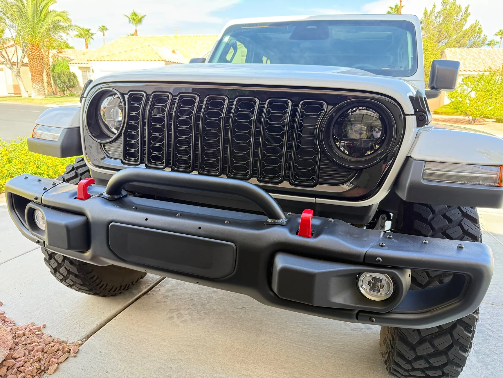Jeep Gladiator Inexpensive 10th Anniversary bumper install (Update) IMG_3889