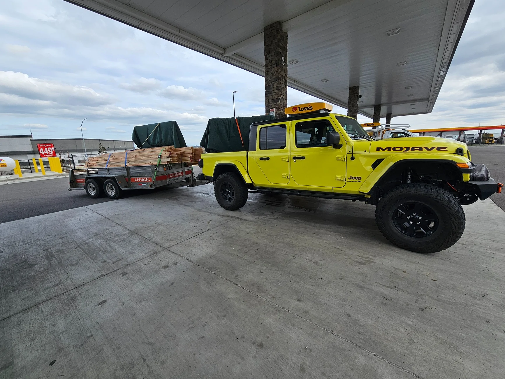 Jeep Gladiator AMW425 RV :) 20250212_135703