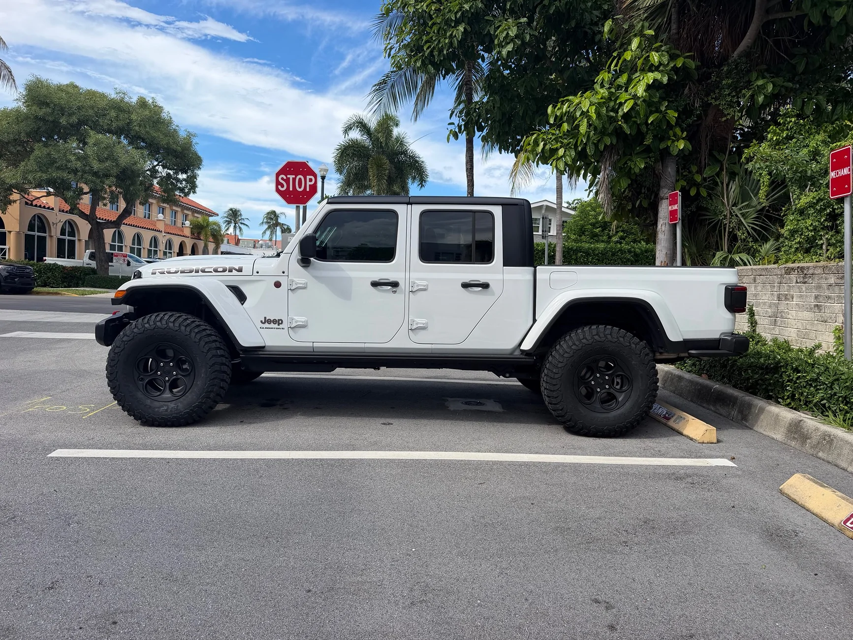 Jeep Gladiator Money Pit IMG_2447
