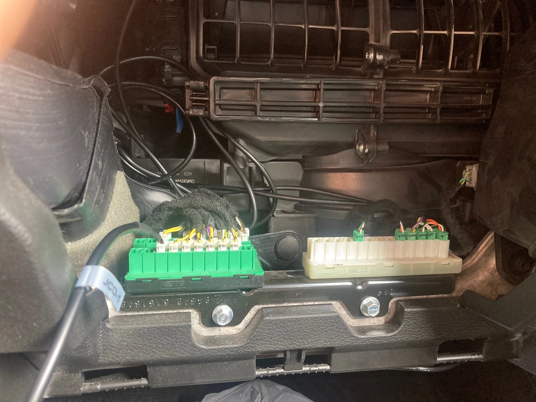 Jeep Gladiator OEM Remote Start add-on? IMG_2701