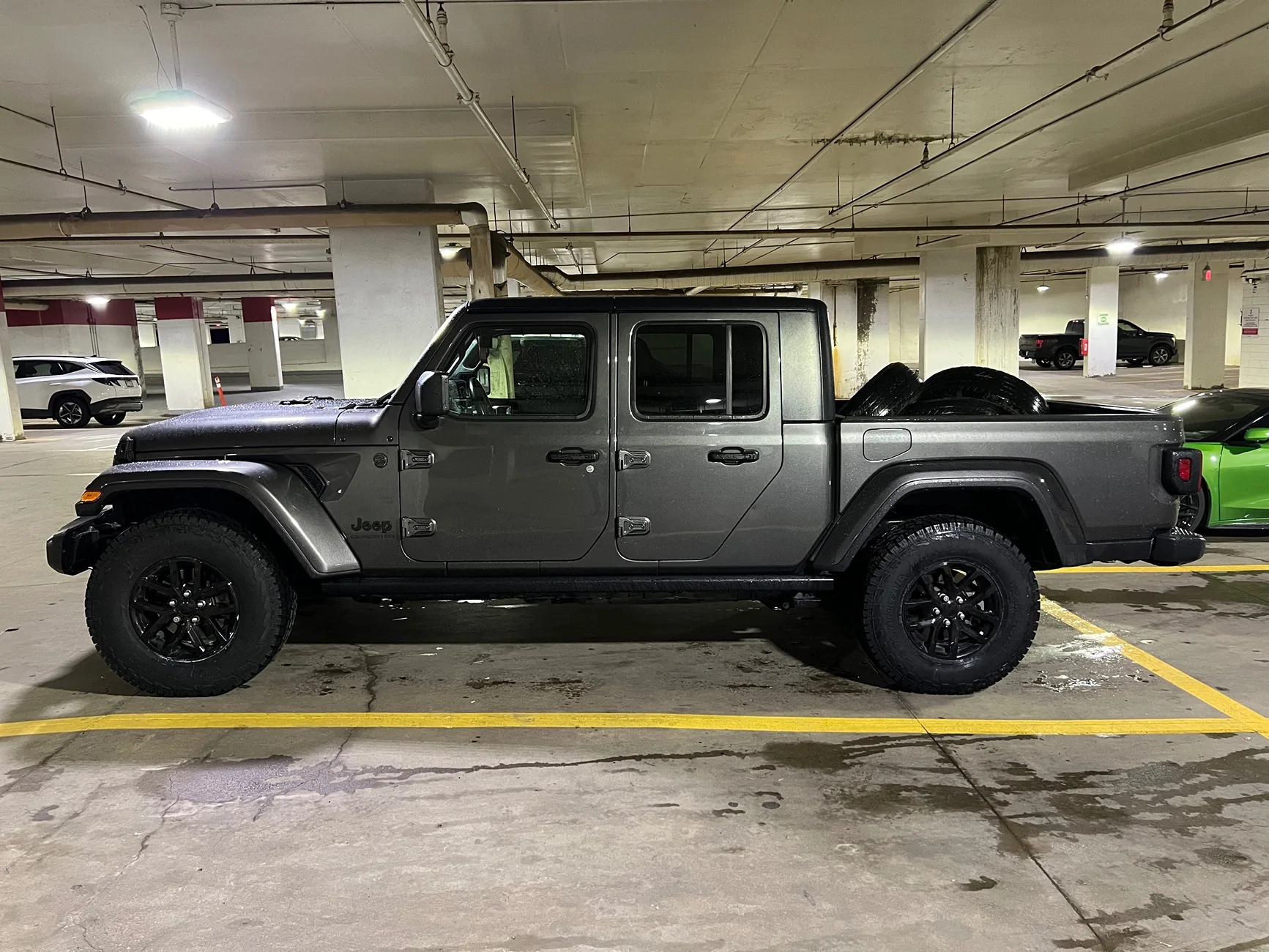 Jeep Gladiator Let's see your 285/75 17 tires IMG_7436