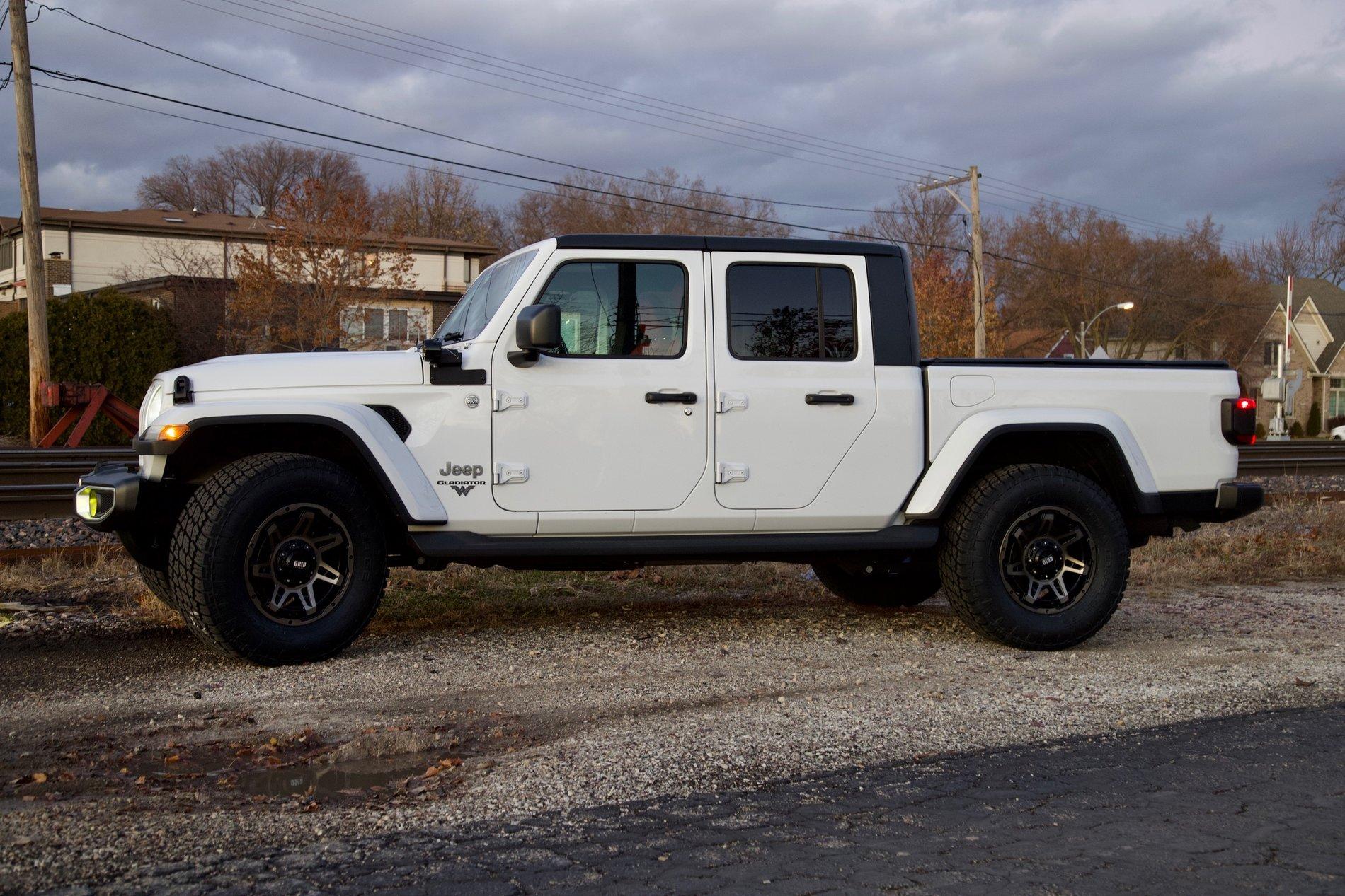 Jeep Gladiator Overland 18” wheels and 33”, 35”, 37” tires? EA8D2EEC-1910-4ED3-A622-FE81746BF633