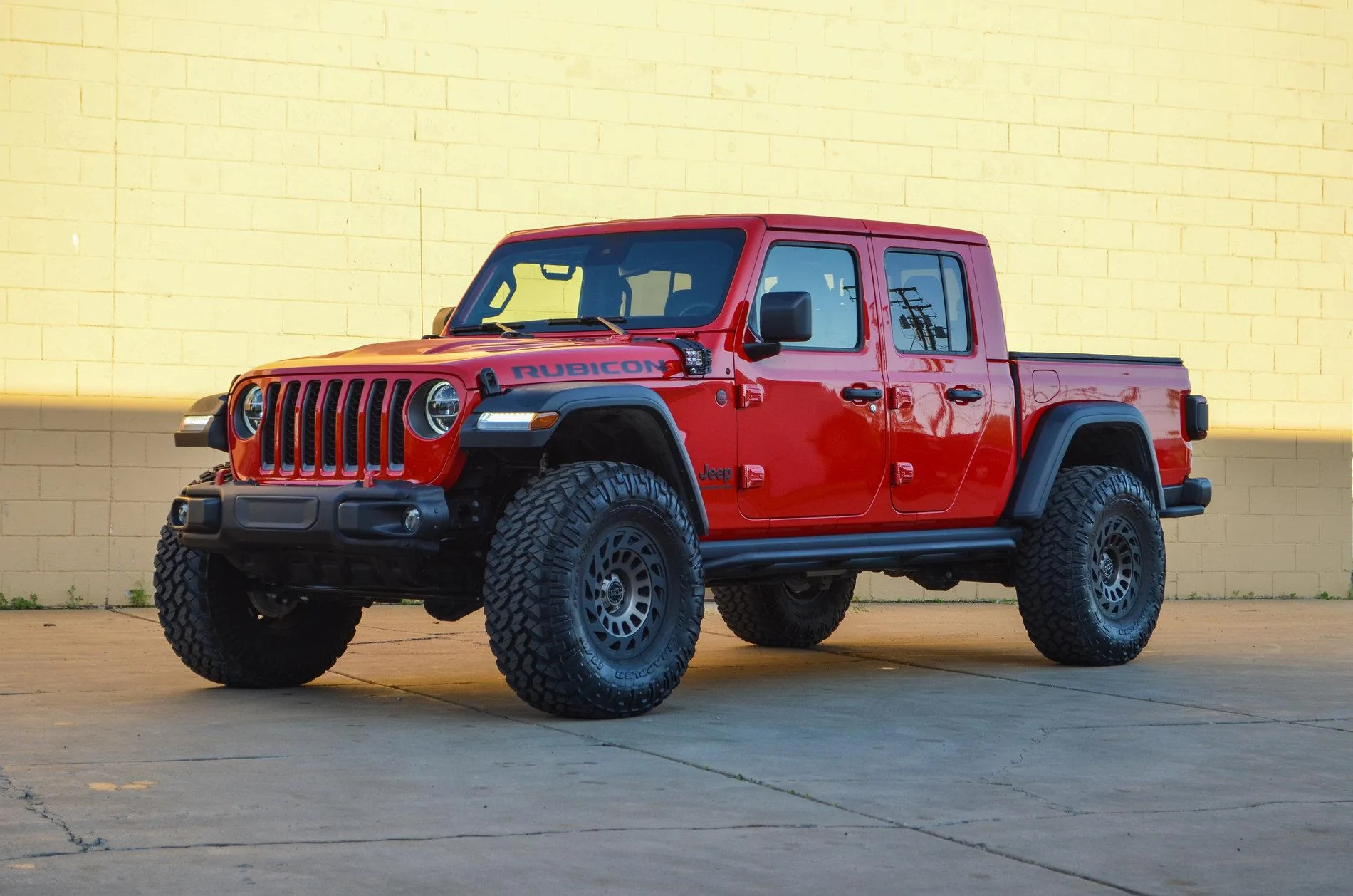 Jeep Gladiator Black Friday Sales Extended! ACEJTRS-B