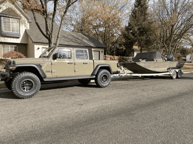 Jeep Gladiator Anyone Running 37’s on a Max Tow??? upload_2019-12-5_8-42-15