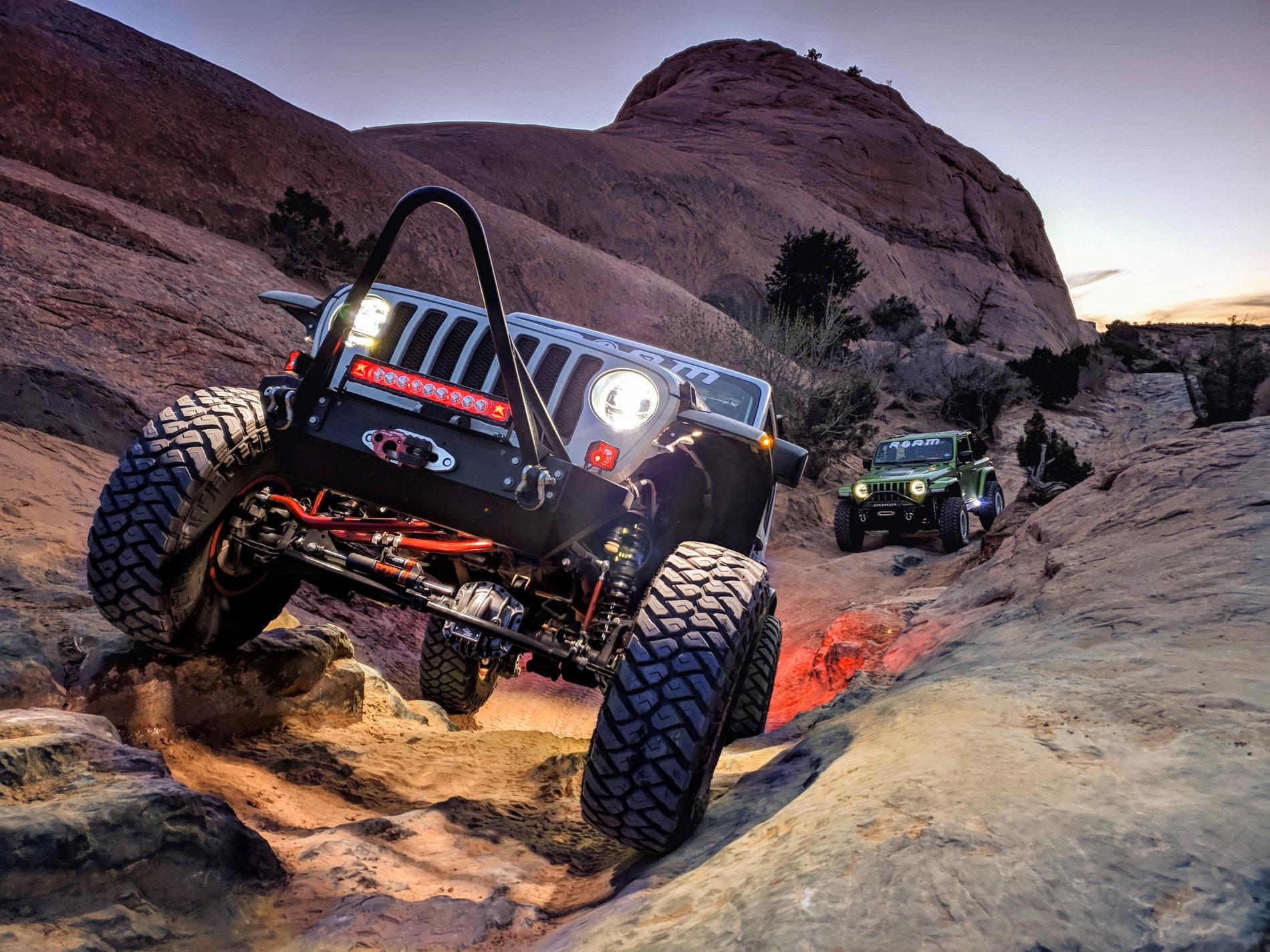 Jeep Gladiator Gladiator Lift Kits hells revenge1 1440