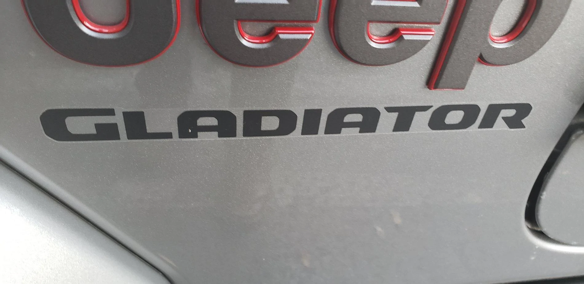 Jeep Gladiator Proper way to remove decals 20191205_171744