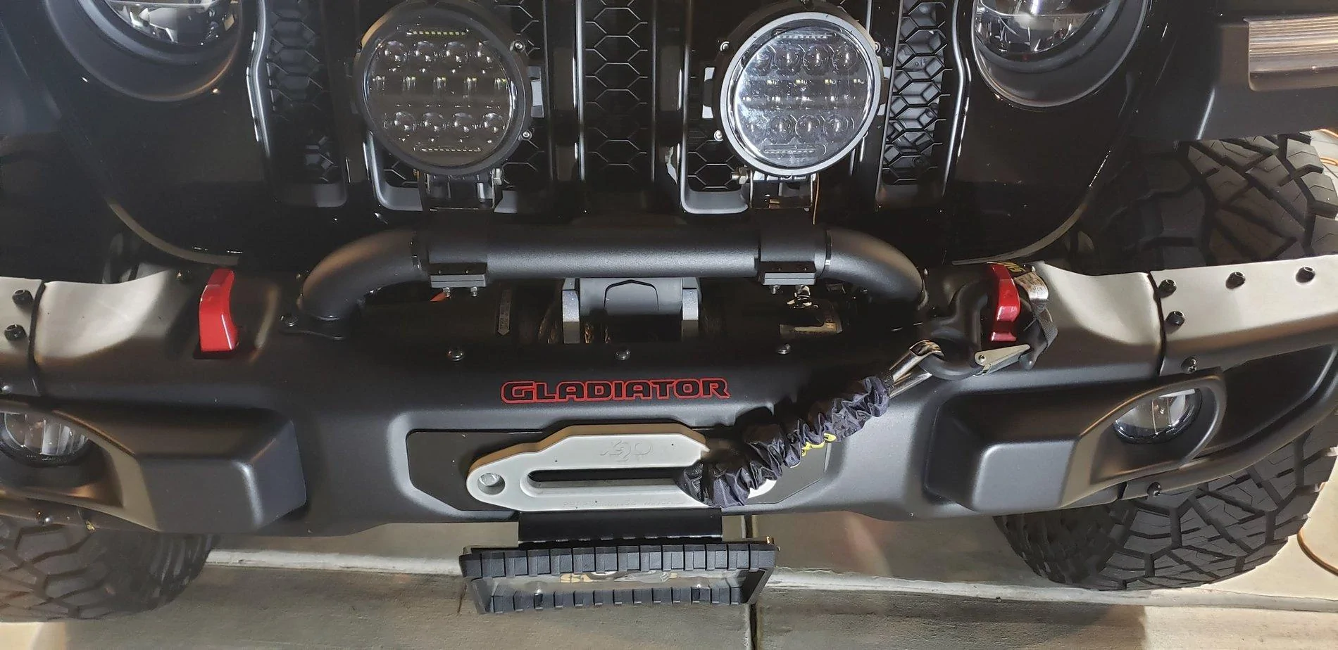 Jeep Gladiator Gladiator Launch Edition build 20191205_190004