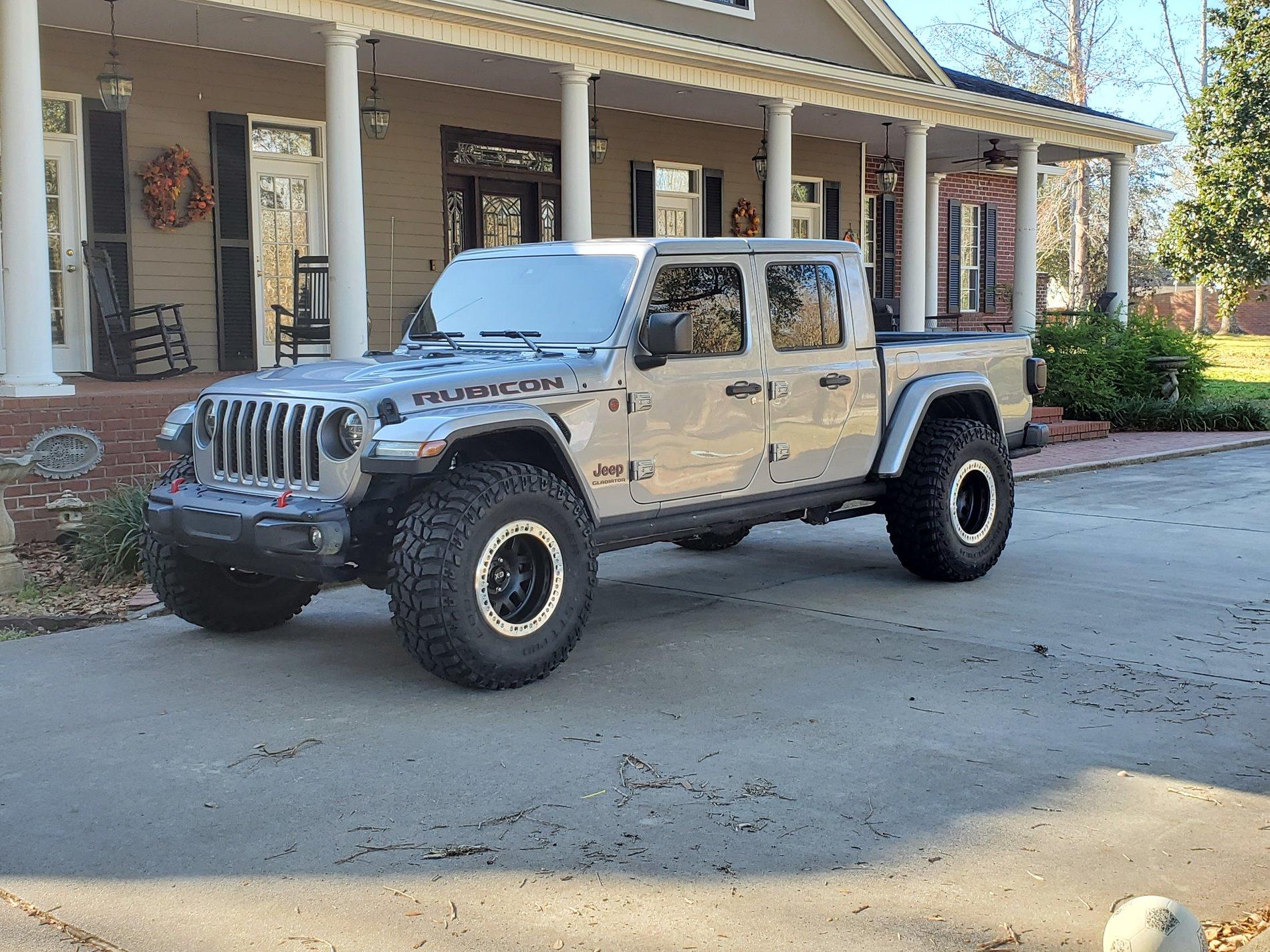 Jeep Gladiator BILLET SILVER Gladiator JT Club 20191204_141748