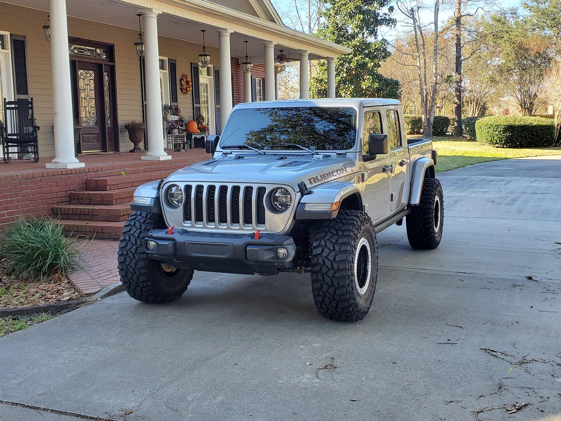 Jeep Gladiator BILLET SILVER Gladiator JT Club 20191204_141756