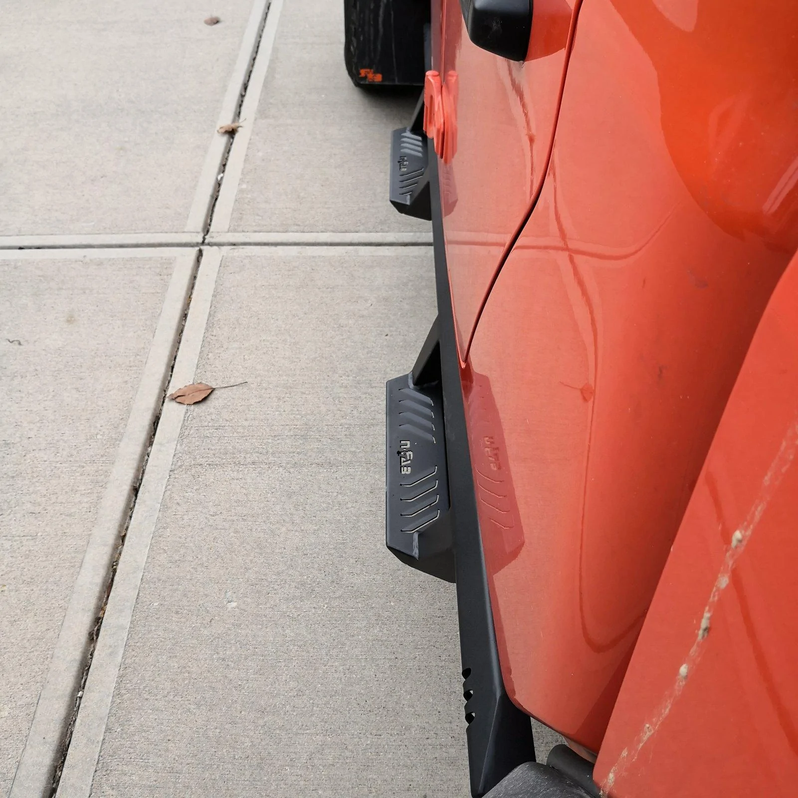 Jeep Gladiator N-Fab EPYX side steps IMG_20191206_090040