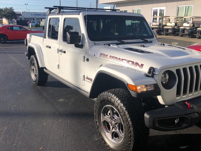 Jeep Gladiator 17" Jeep Gladiator Wheels and tires OEM take offs for sale IMG_2700
