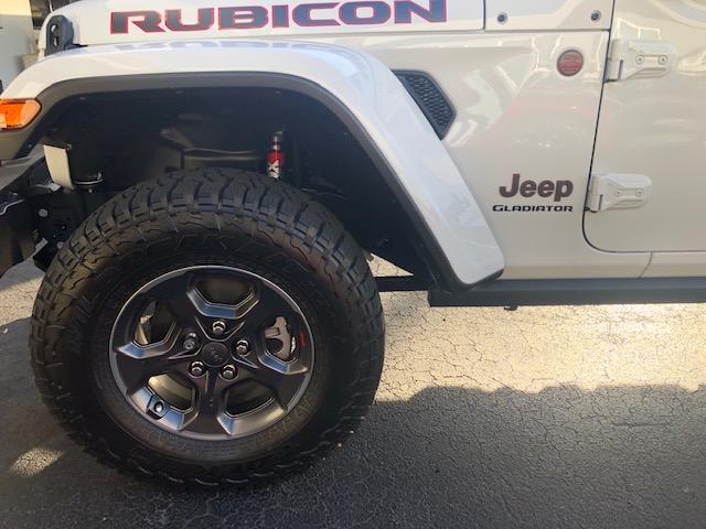 Jeep Gladiator 17" Jeep Gladiator Wheels and tires OEM take offs for sale IMG_2703