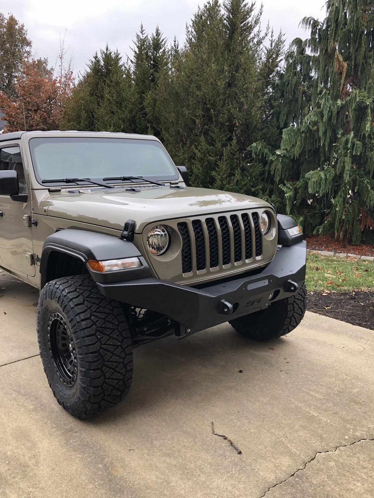 Jeep Gladiator Any Gator Gladiator sightings? 768B1B46-DD54-4900-AA73-15B0DA59FCC9