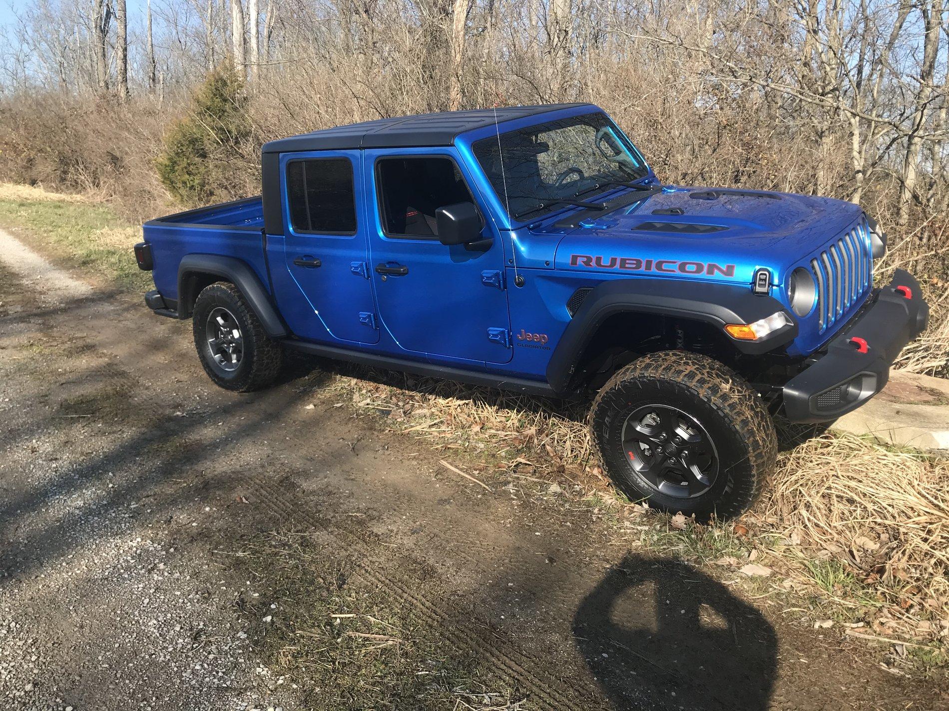 Jeep Gladiator Gladiator Flex pictures E9C42B88-7765-44F8-9D24-312B72CA2216