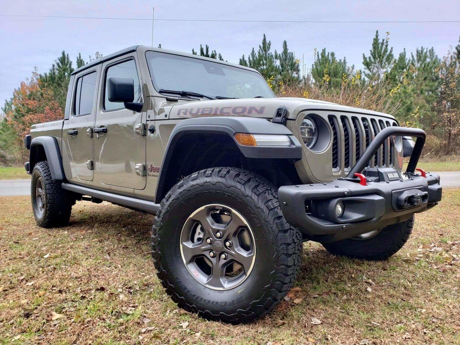 Jeep Gladiator And again more tire questions - Overland received_821407758316785