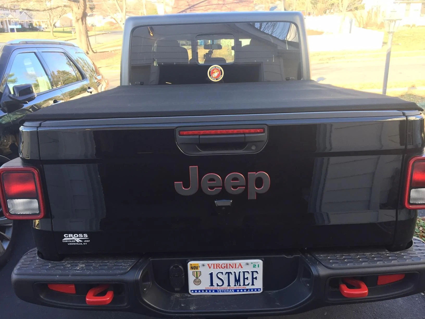 Jeep Gladiator SOLD - Roll-Up Tonneau Cover in NOVA Nu0P7ac