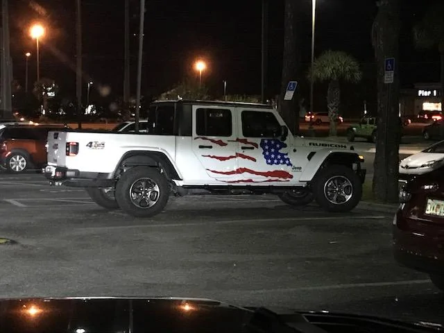 Jeep Gladiator BRIGHT WHITE Gladiator JT Club IMG_3384