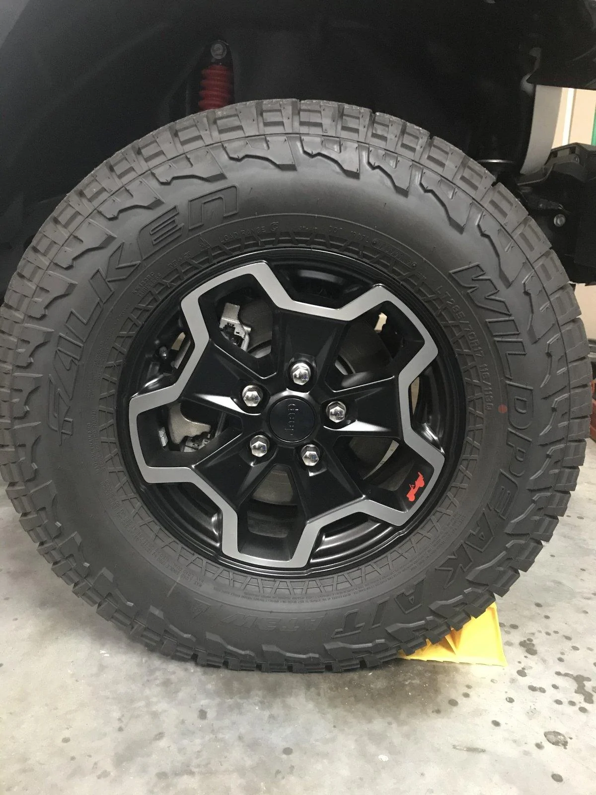 Jeep Gladiator Rubicon upgrade tire and wheels for sale DDB820A5-8196-427C-BC2F-F7E2B0A643A7