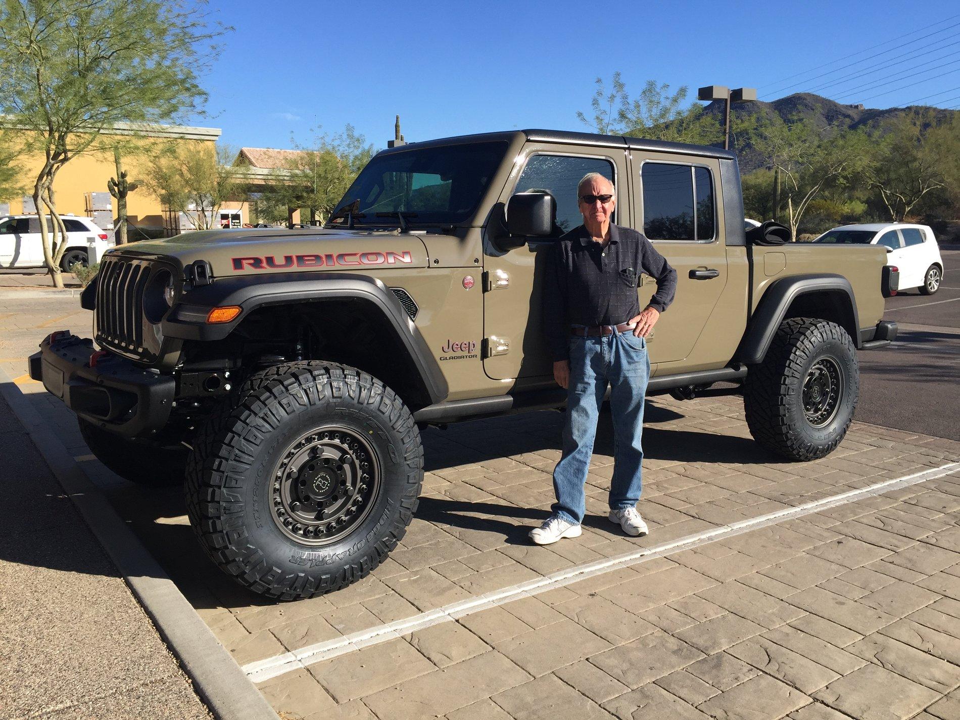 Jeep Gladiator GATOR Gladiator JT Club Dad