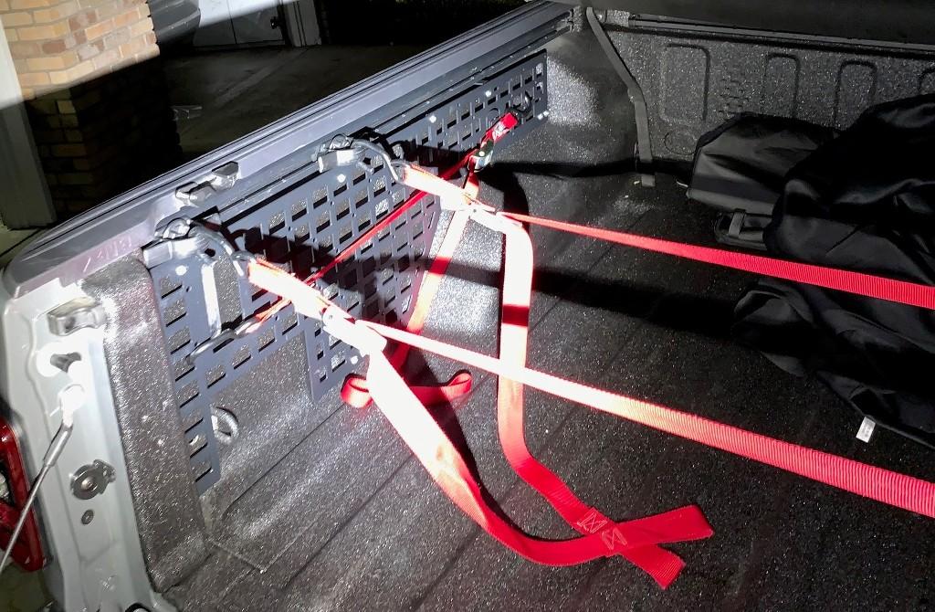 Jeep Gladiator JCR bed side molle panel Lw5Zaw