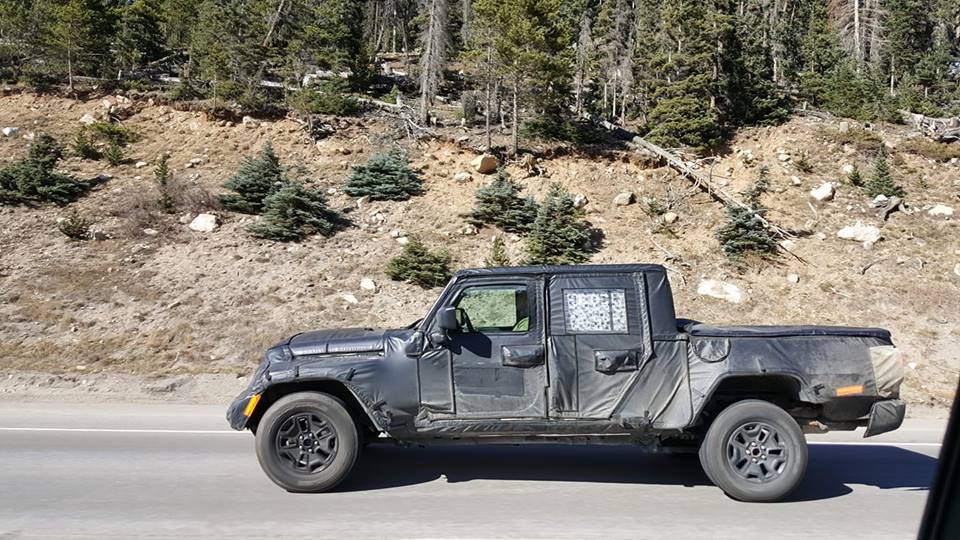 Jeep Gladiator Jeep Gladiator Pickup Truck (JT) Spy Pics and Videos! Scrambler21octSilverthorne