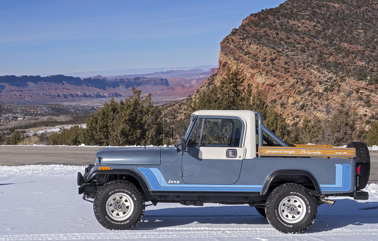 Jeep Gladiator Jeep Gladiator Pickup Truck (JT) Spy Pics and Videos! 180128