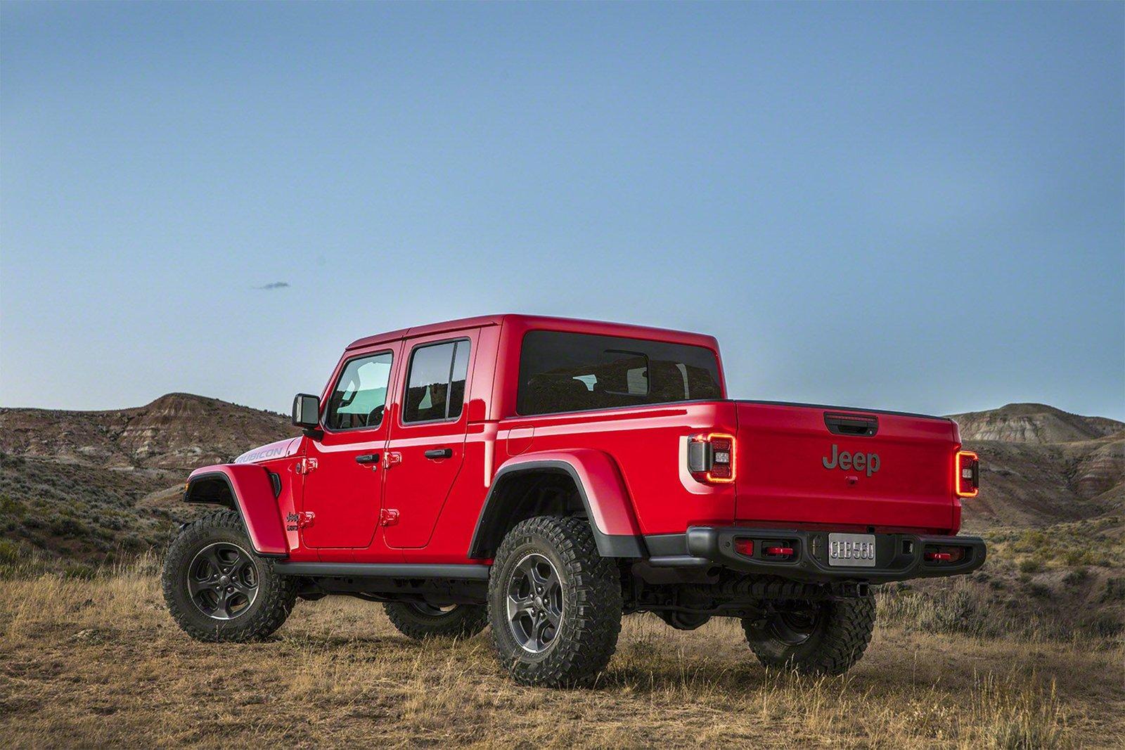 Jeep Gladiator Official Press Release: 2020 Jeep Gladiator Specs & Photos jeep-gladiator-pickup-09