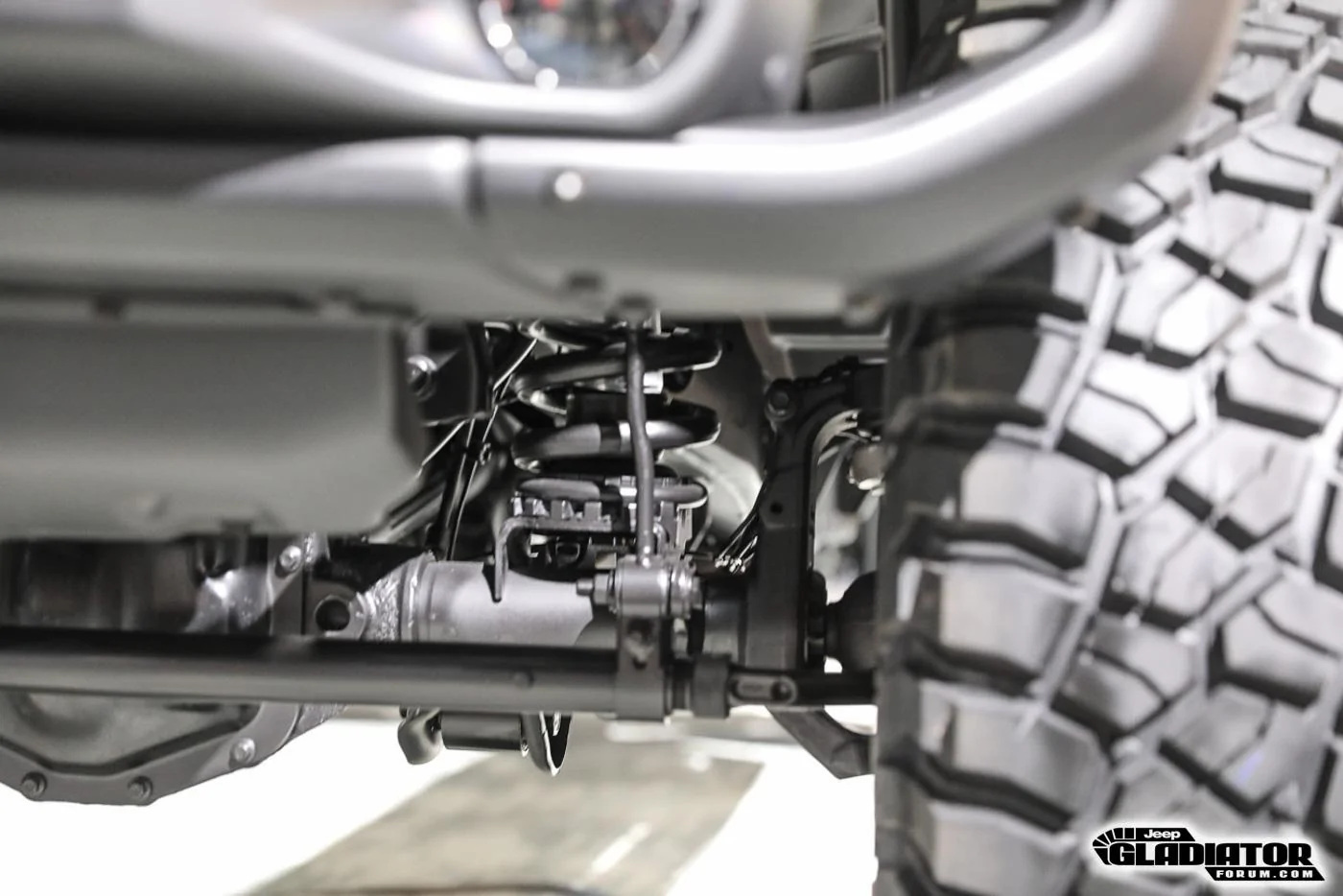 Jeep Gladiator Mopar Accessorized 2020 Jeep Gladiator (in Sting Gray) 2020-Jeep-Gladiator-JT-Pickup-Truck-Mopar-Accessories-LA-Auto-Show-46