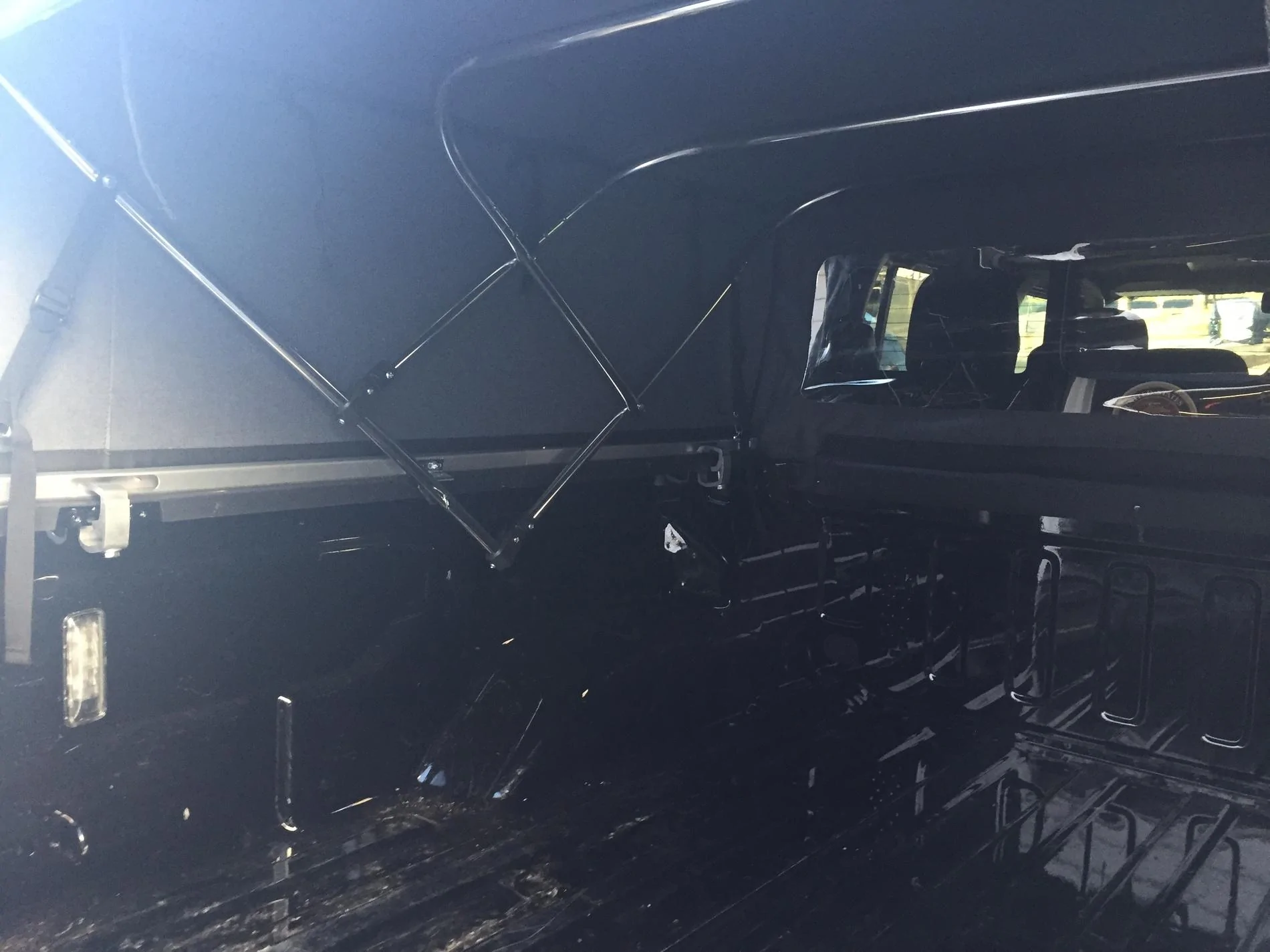 Jeep Gladiator Special Ops JTR (w/ SoftTopper installed) osVQjF9