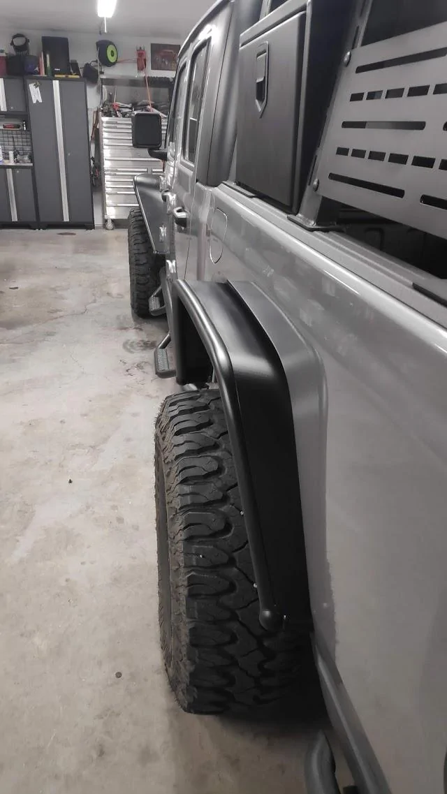 Jeep Gladiator Metalcloak fender install and comparison pics IMG_20191207_194521_1
