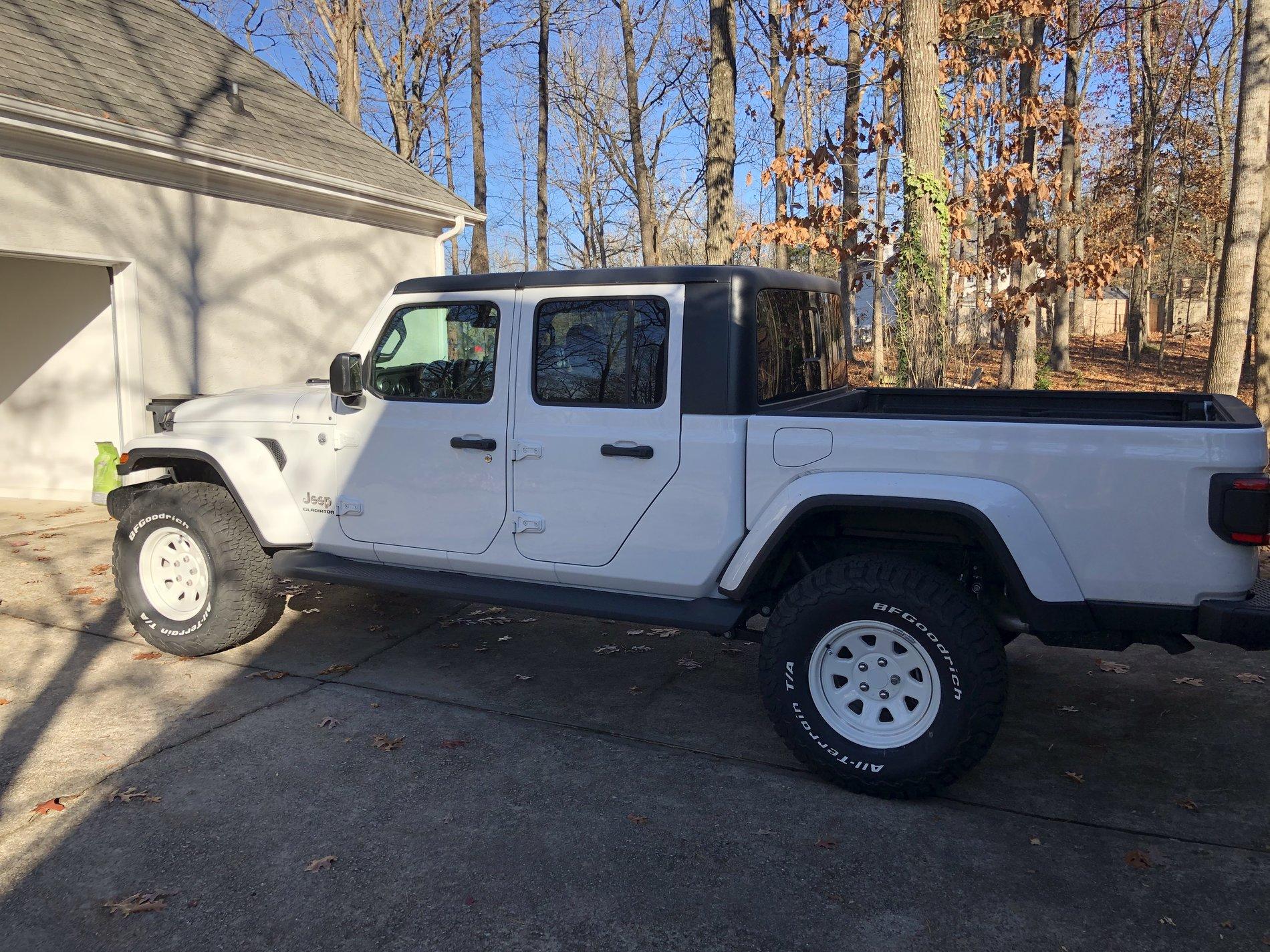 Jeep Gladiator BRIGHT WHITE Gladiator JT Club IMG_1423
